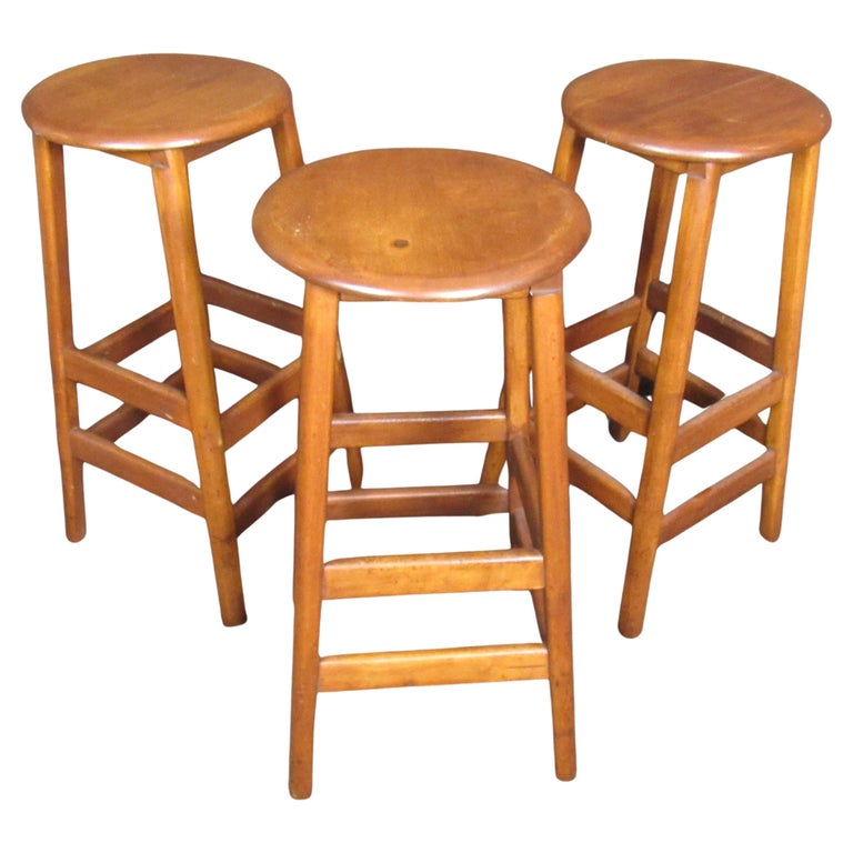 Vintage Set of Stools For Sale at 1stDibs