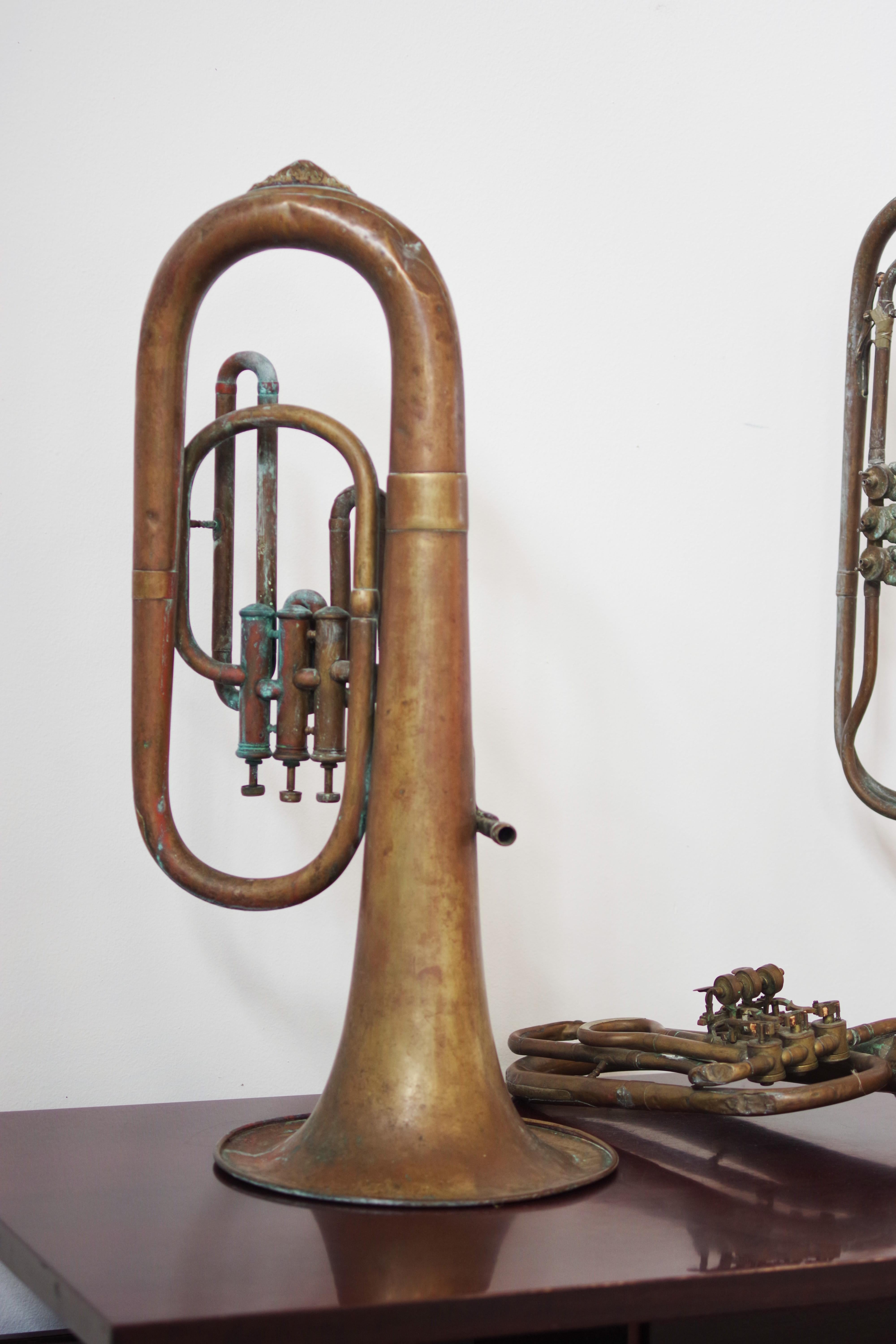 Vintage Set of Three 1940s Copper Trumpets - Antique Musical Instrument Collecti For Sale 6
