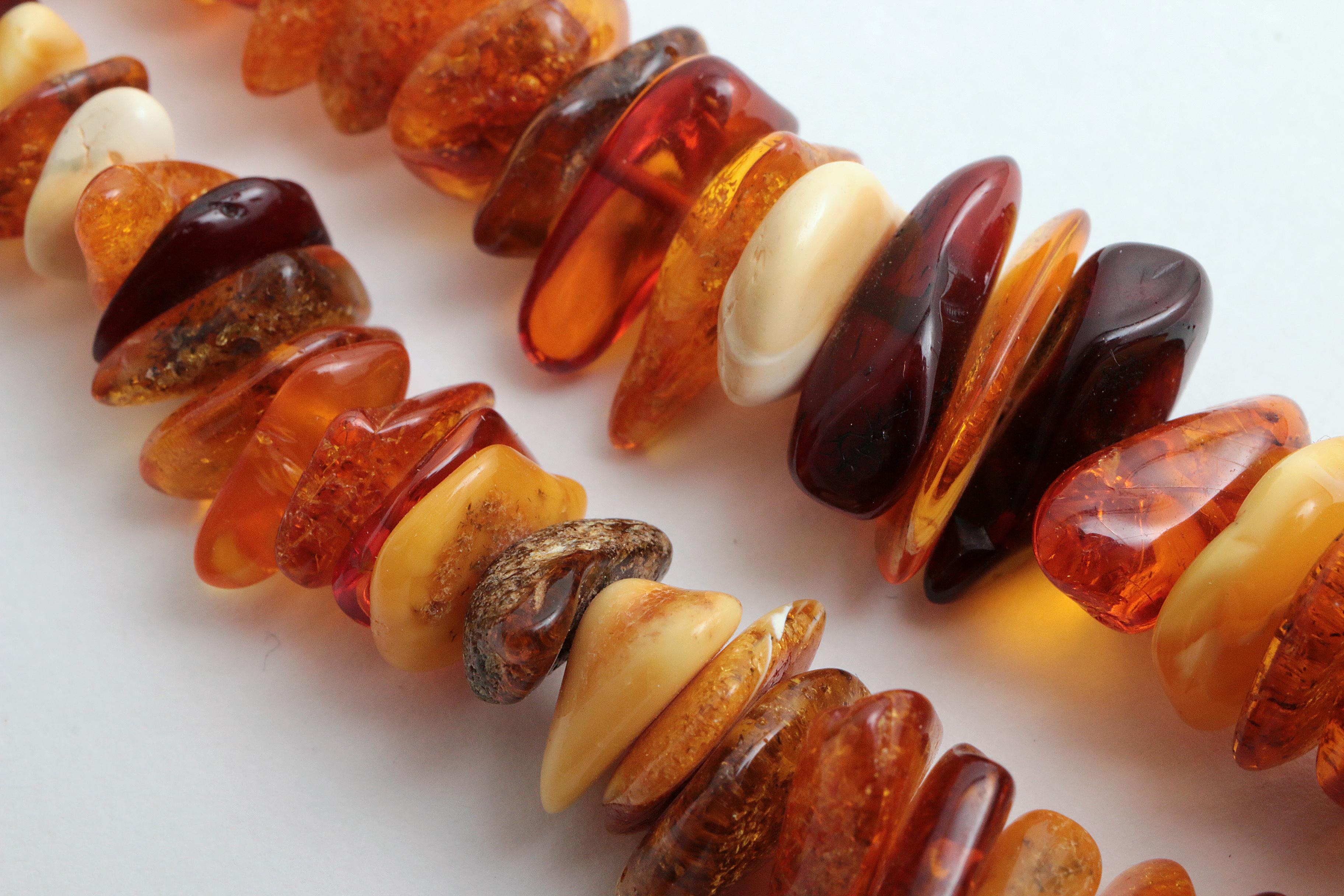 Vintage Set of Three Amber Necklaces, 1960s For Sale 3