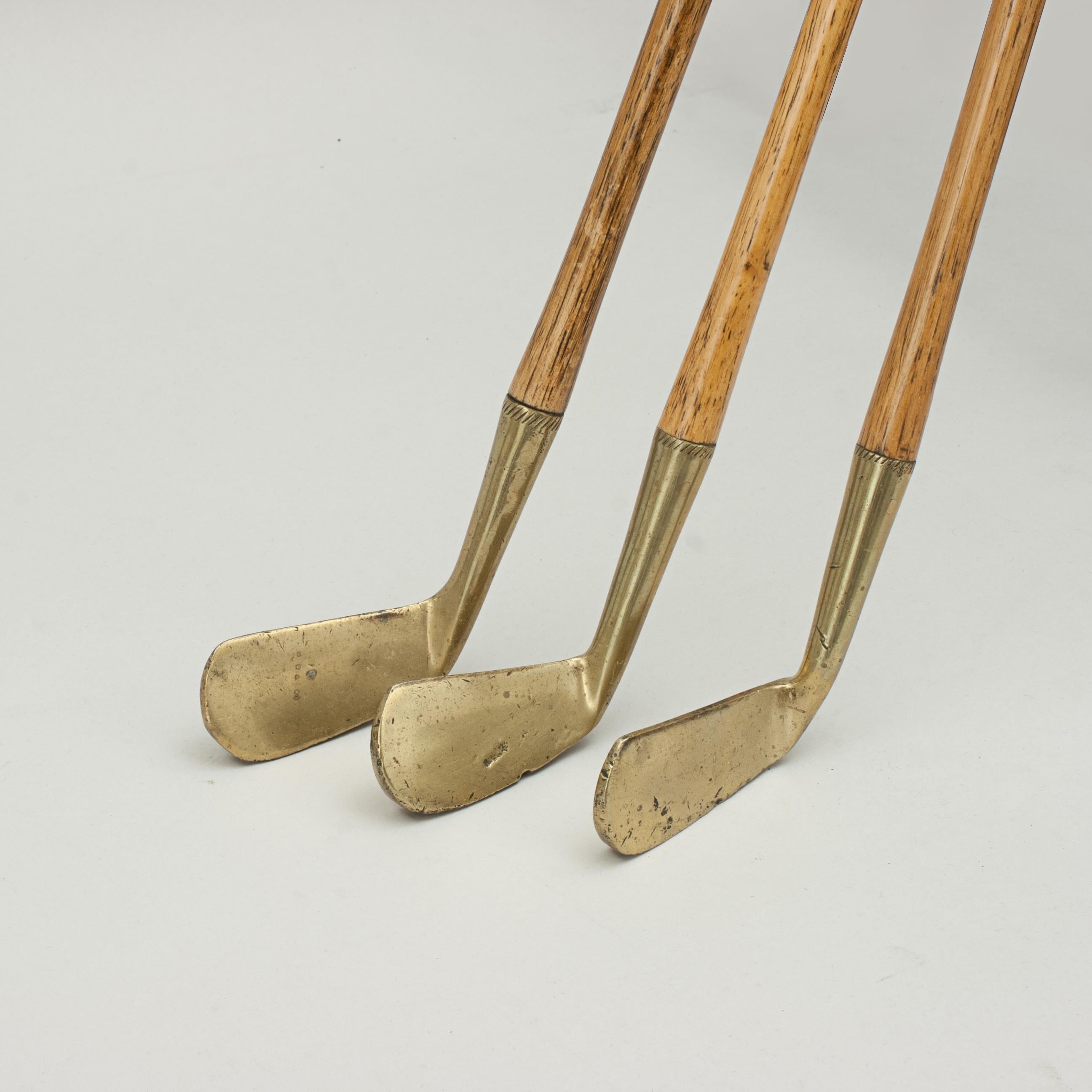Vintage Set of Three Child's Golf Clubs by Halley & Co For Sale 1
