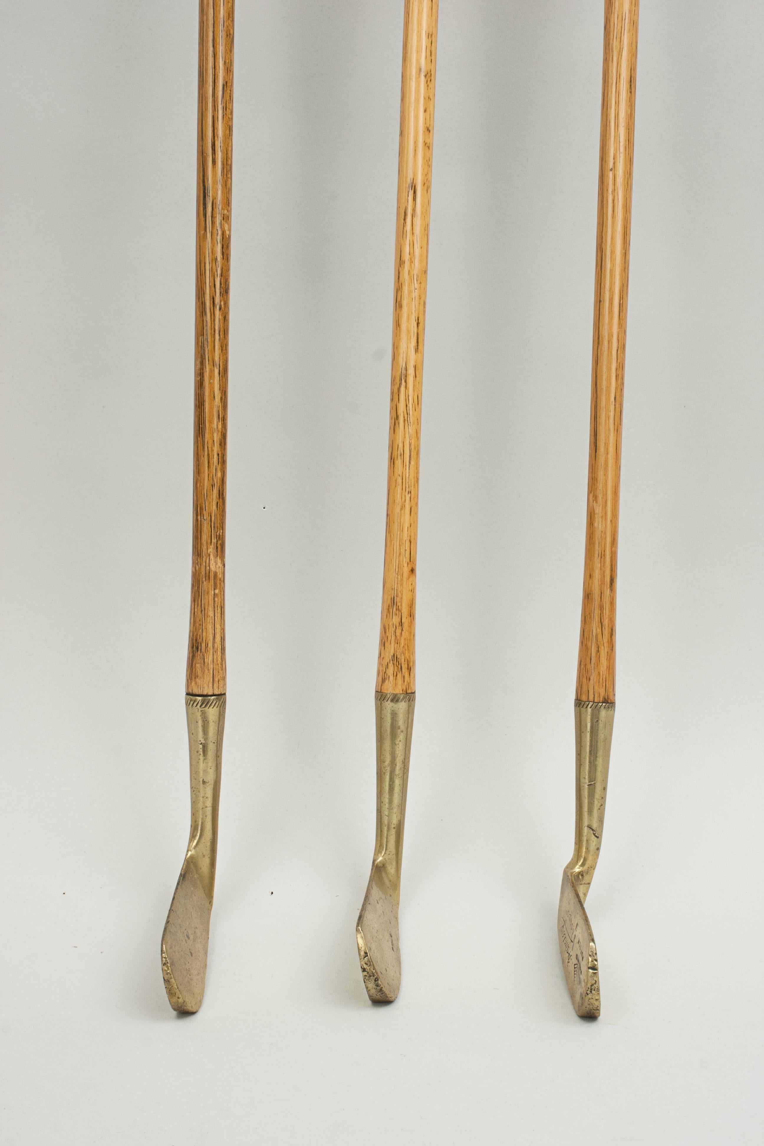 Vintage Set of Three Child's Golf Clubs by Halley & Co For Sale 2