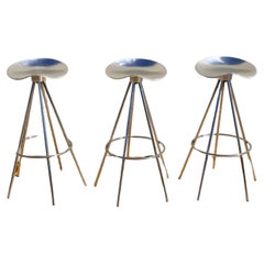 Ensemble vintage de trois tabourets de bar jamaïcains, années 1970