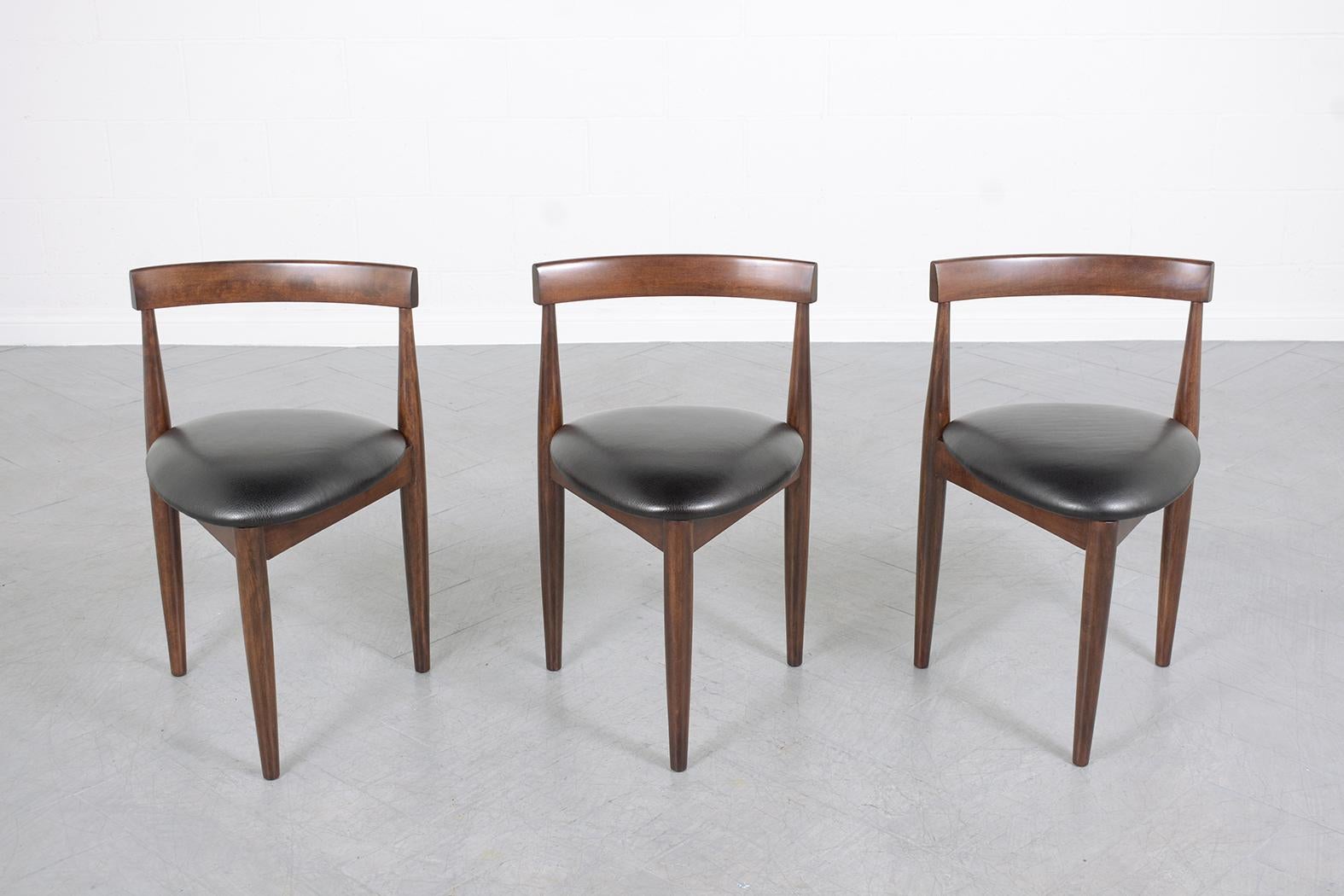 American Vintage Set of Three Mid-Century Modern Dining Chairs