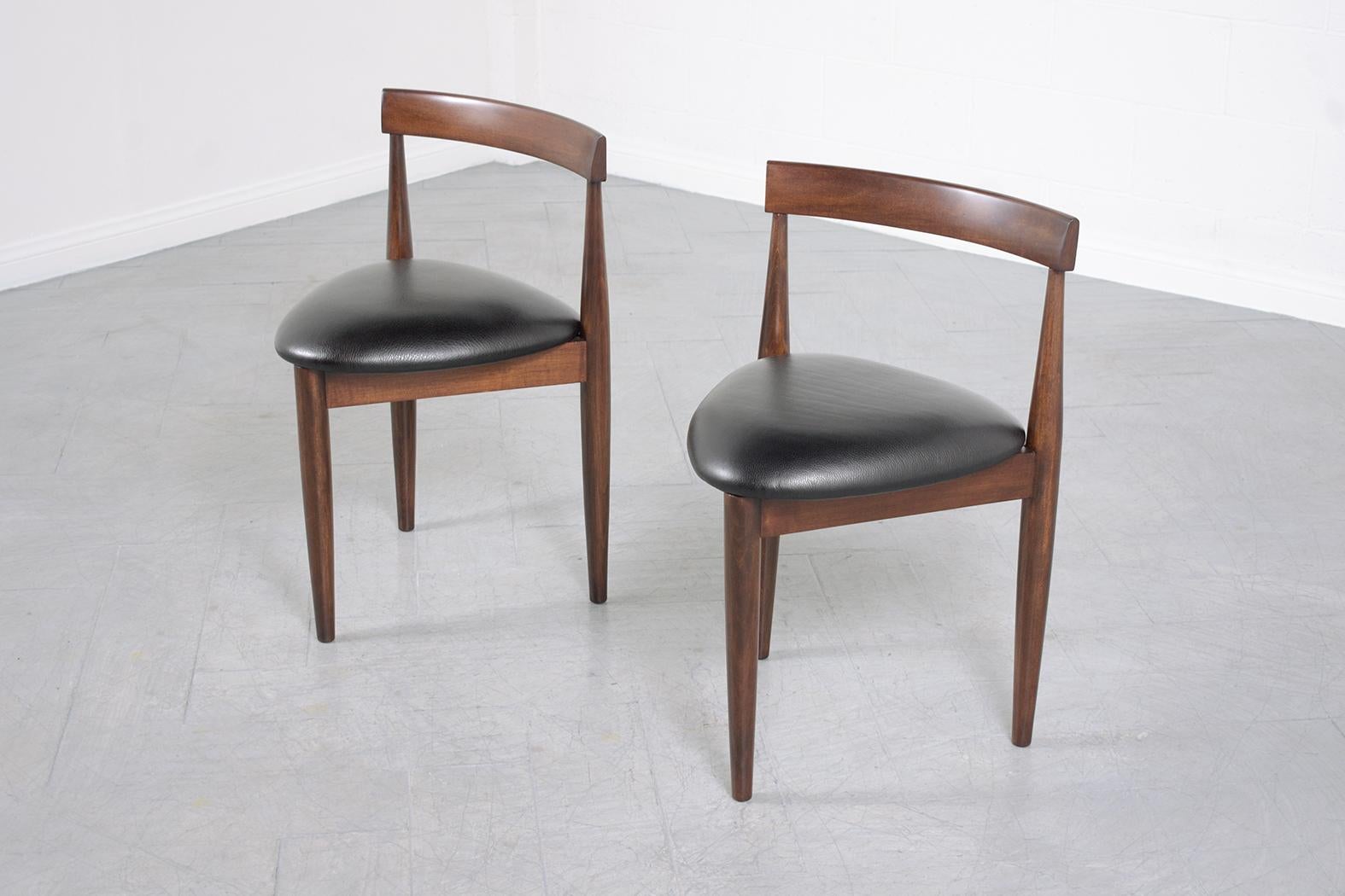 Vintage Set of Three Mid-Century Modern Dining Chairs In Good Condition In Los Angeles, CA