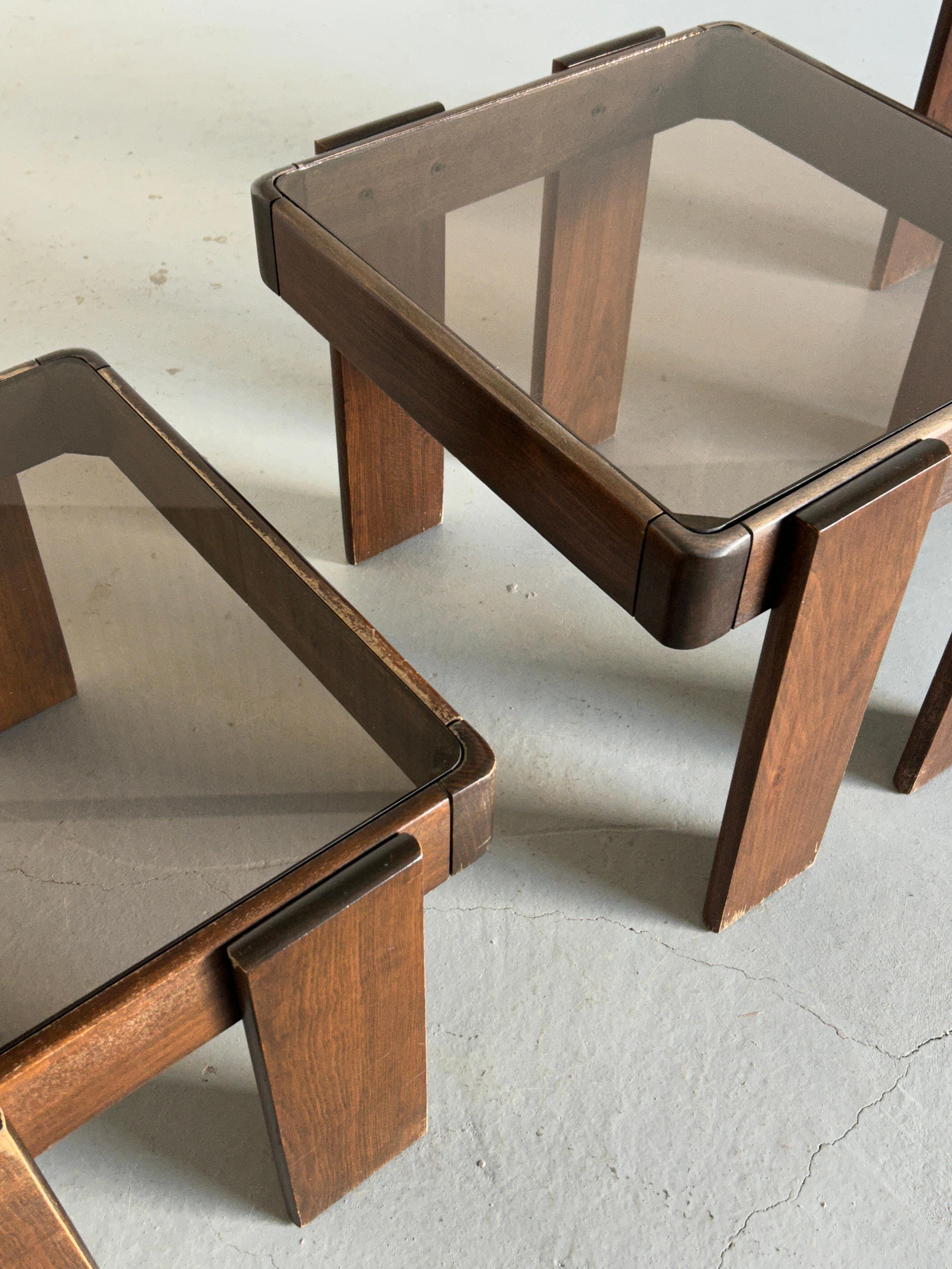Vintage Set of Three Nesting Tables, Designed by Gianfranco Frattini for Cassina 8