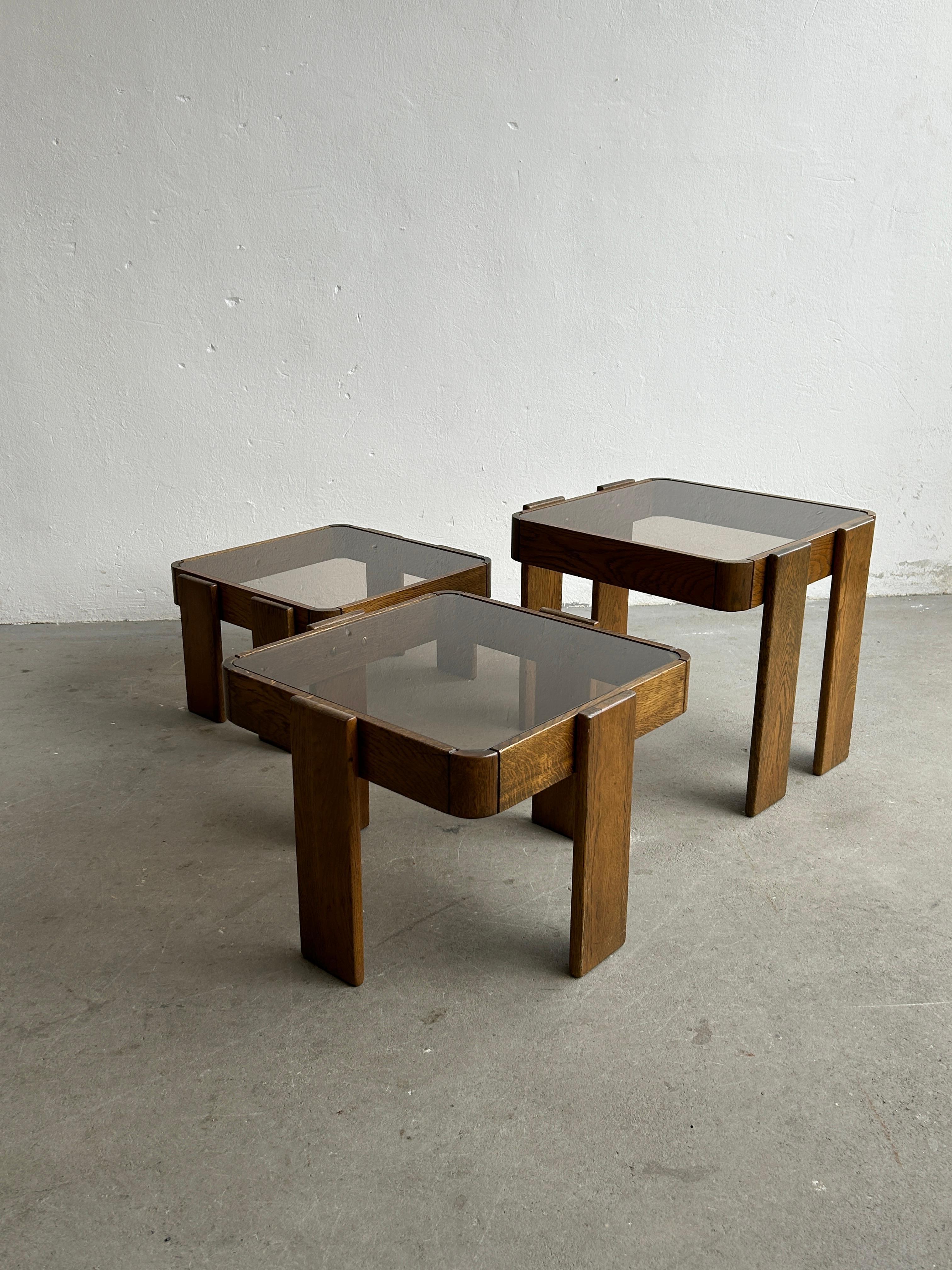 Set of three stacking tables designed by Gianfranco Frattini, for Cassina in the 1970s.
A vintage Yugoslavian production from the late 1970s or early 1980s.

Overall, the table is in very good vintage condition with no significant damages.