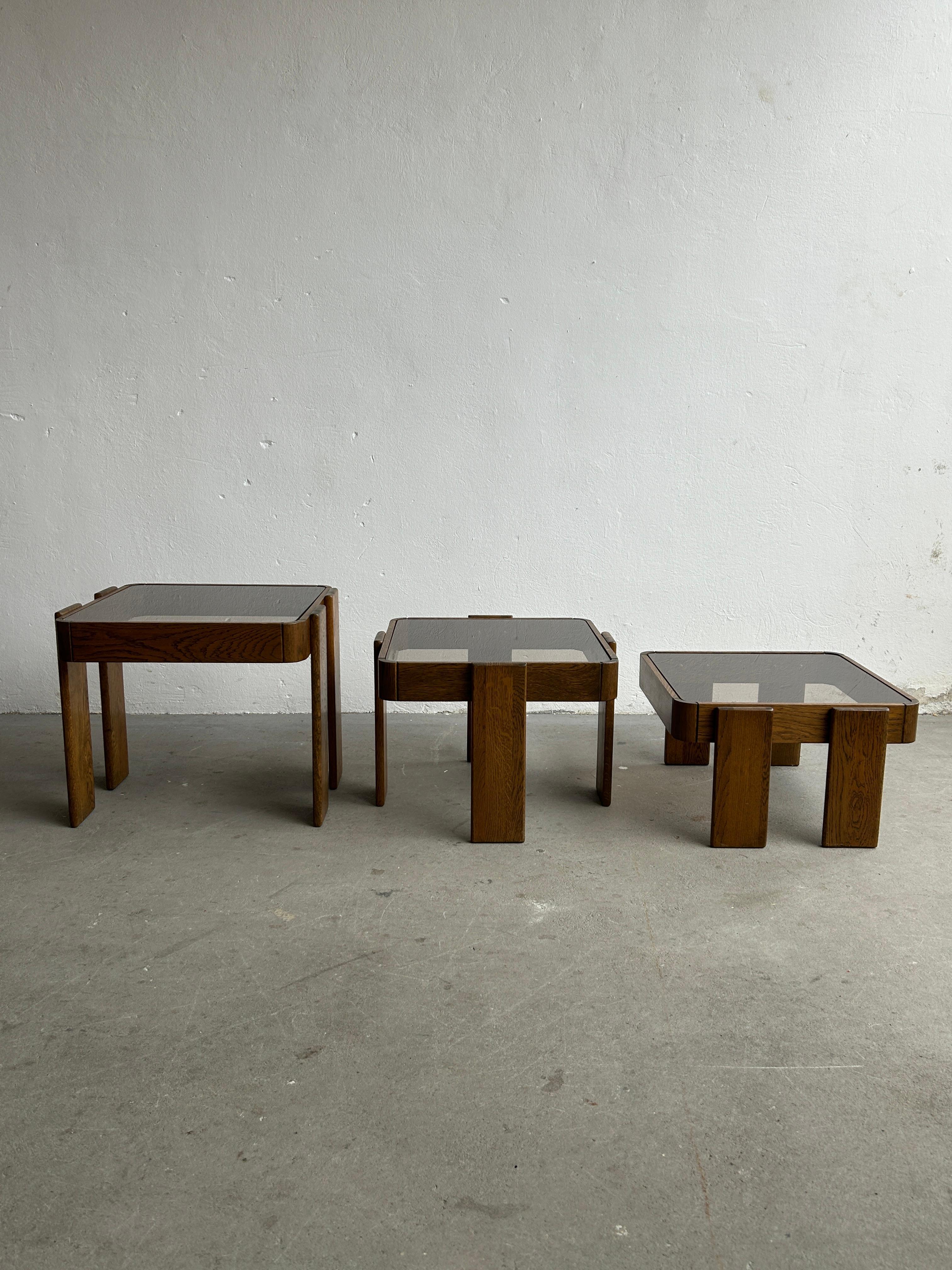 Vintage Set of Three Nesting Tables, Designed by Gianfranco Frattini for Cassina In Good Condition In Zagreb, HR