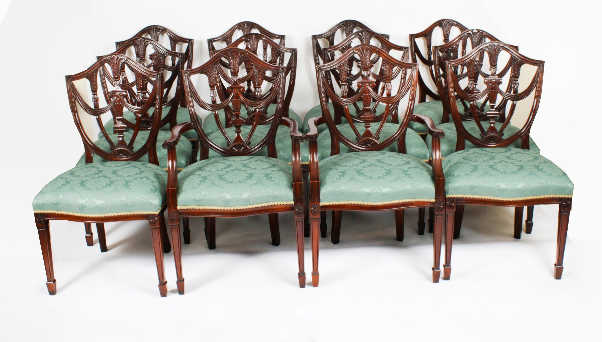 Vintage Set of Twelve Federal Revival shield back dining chair 20th C For Sale 15