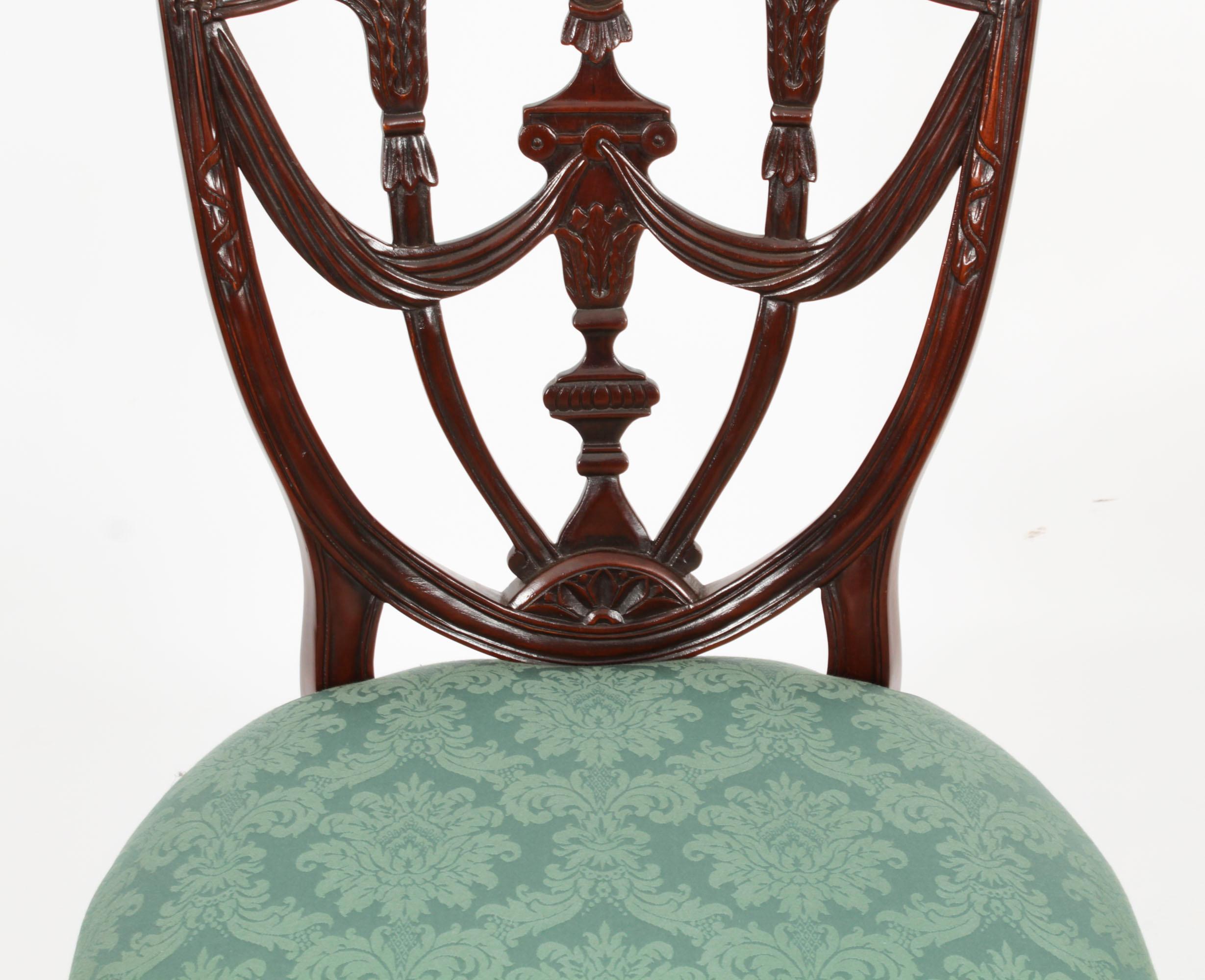 Vintage Set of Twelve Federal Revival shield back dining chair 20th C For Sale 1