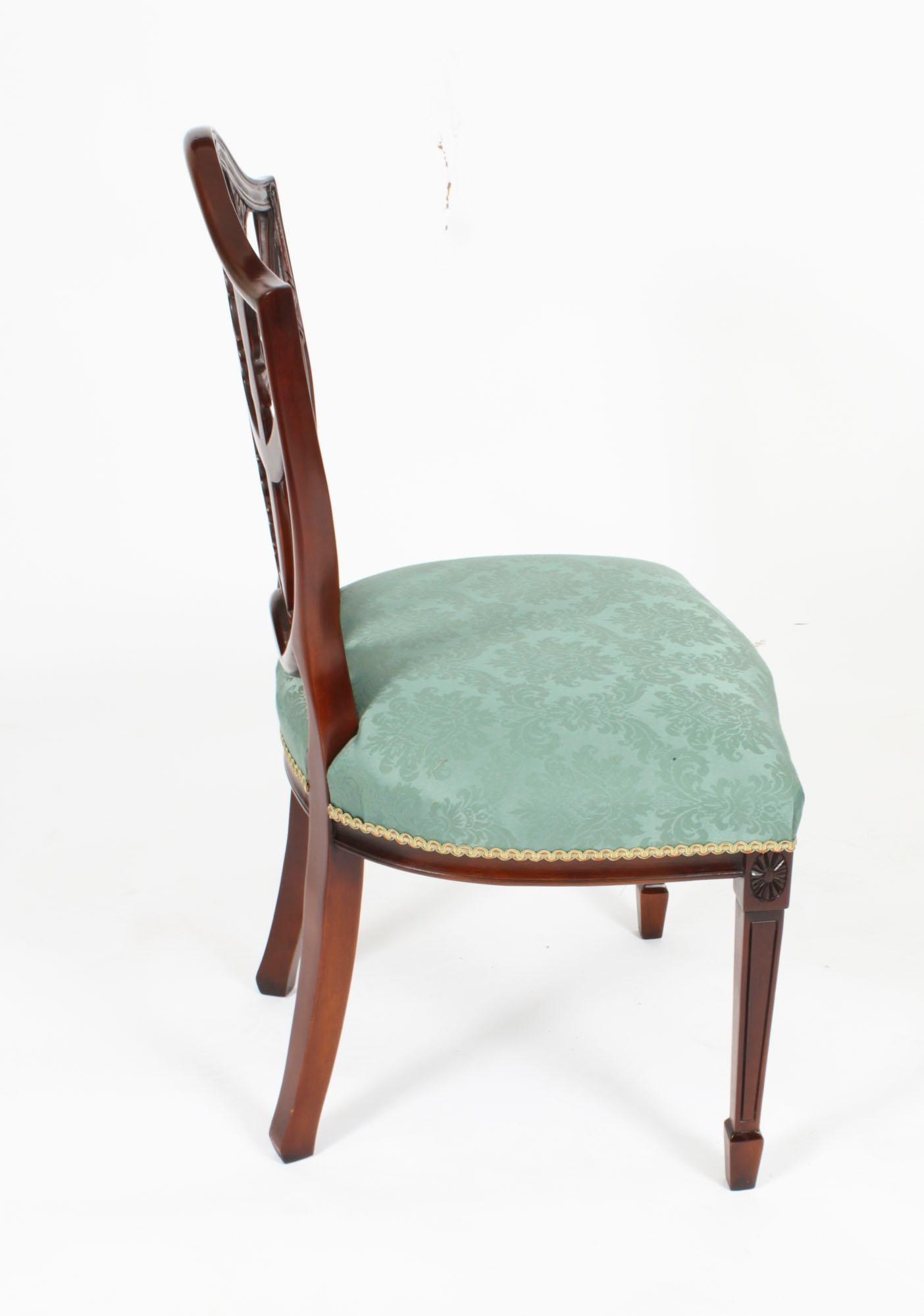 Vintage Set of Twelve Federal Revival Shield Back Dining Chairs 20th Century For Sale 6