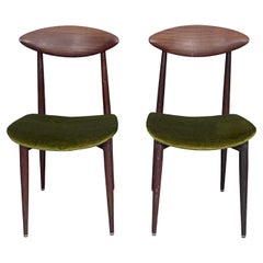 Vintage set of two wood and green velvet chairs. Italy 1950s