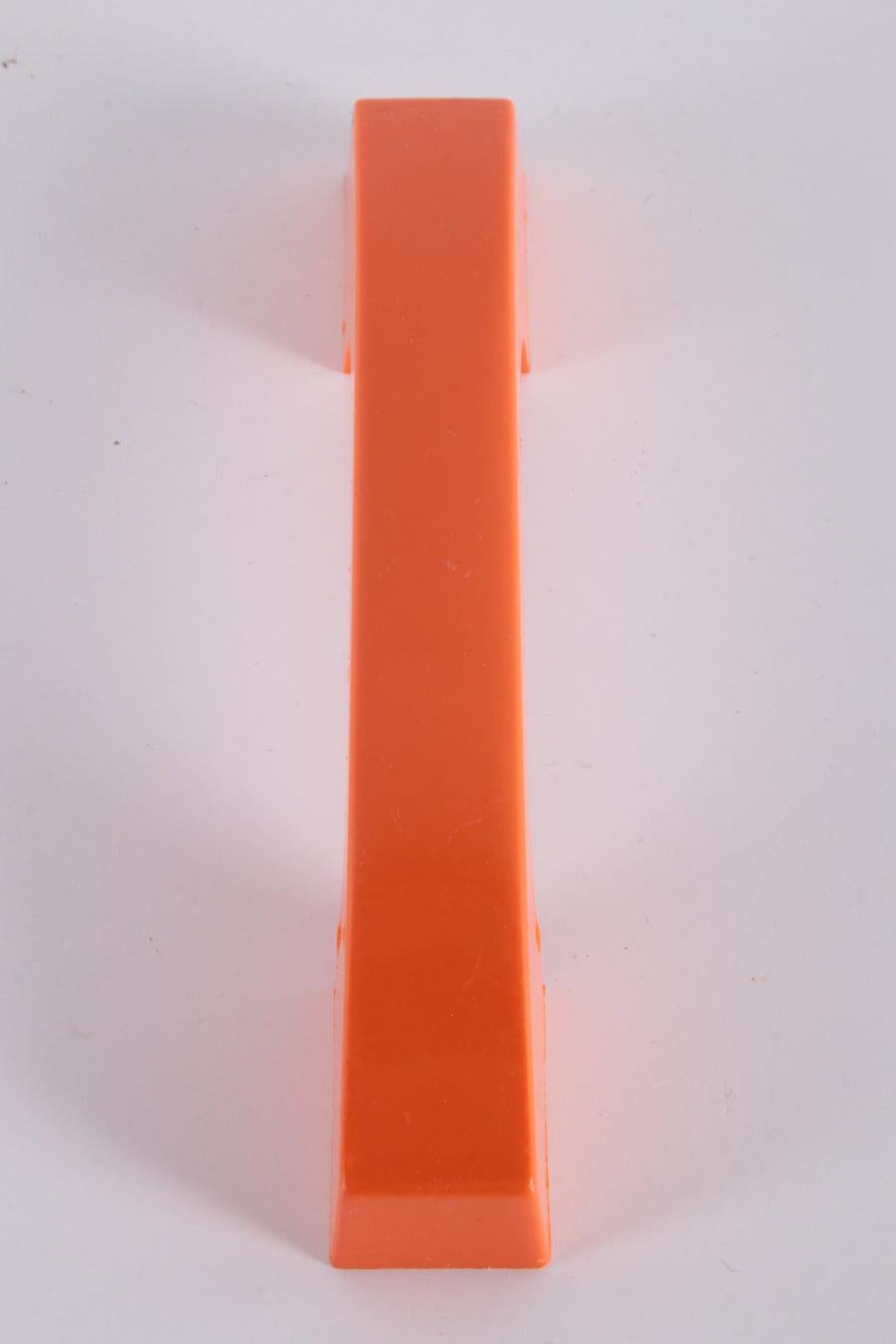 Orangefarbenes Vintage-Set  Bakelitgriffe EAST Deutschland, 1960 im Zustand „Hervorragend“ im Angebot in Oostrum-Venray, NL