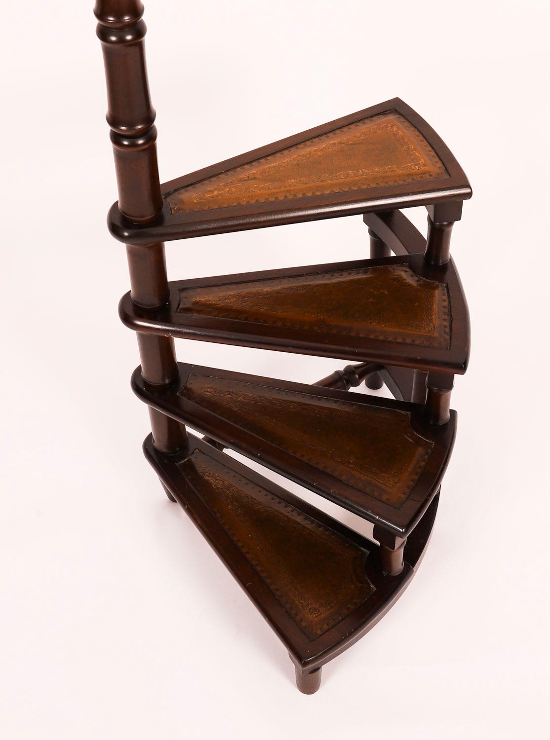 Vintage Set Spiral Mahogany Library Steps 20th Century For Sale 7