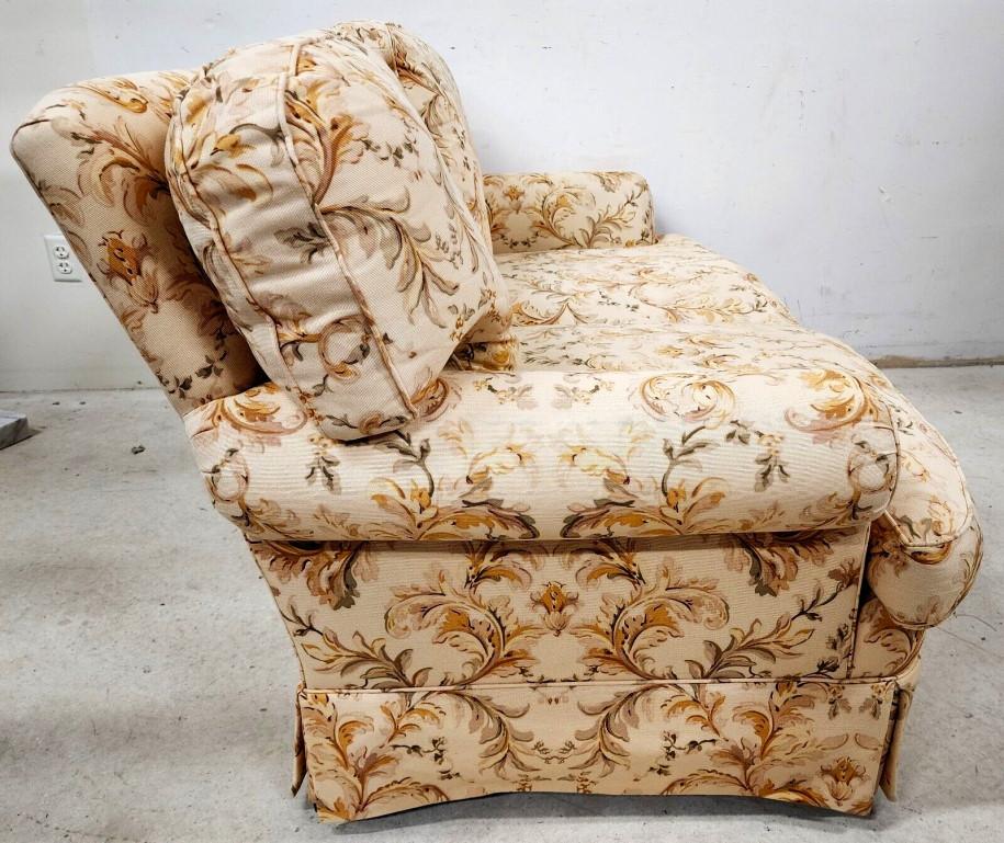 Vintage Settee Loveseat by Ralph Lauren In Good Condition For Sale In Lake Worth, FL