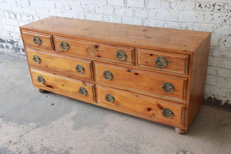 Vintage SevenDrawer Pine Dresser by Henredon at 1stDibs vintage pine