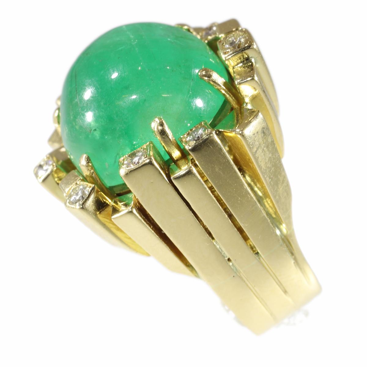 Vintage Seventies Modernistic Artist Design Ring with Large Emerald and Diamonds For Sale 1