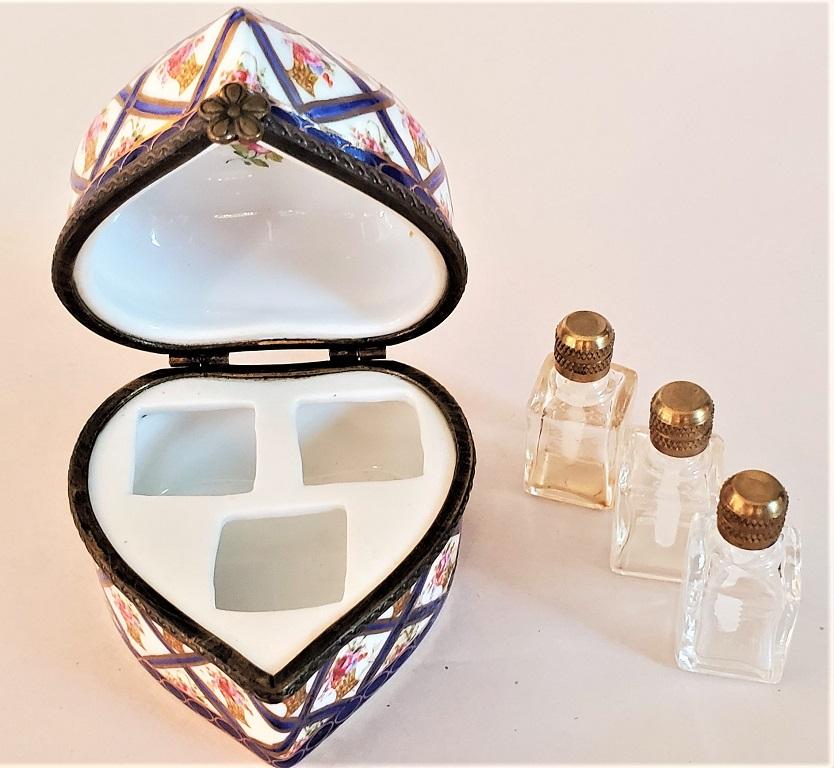 Vintage Sevres Style Heart Shaped Perfume Box 4