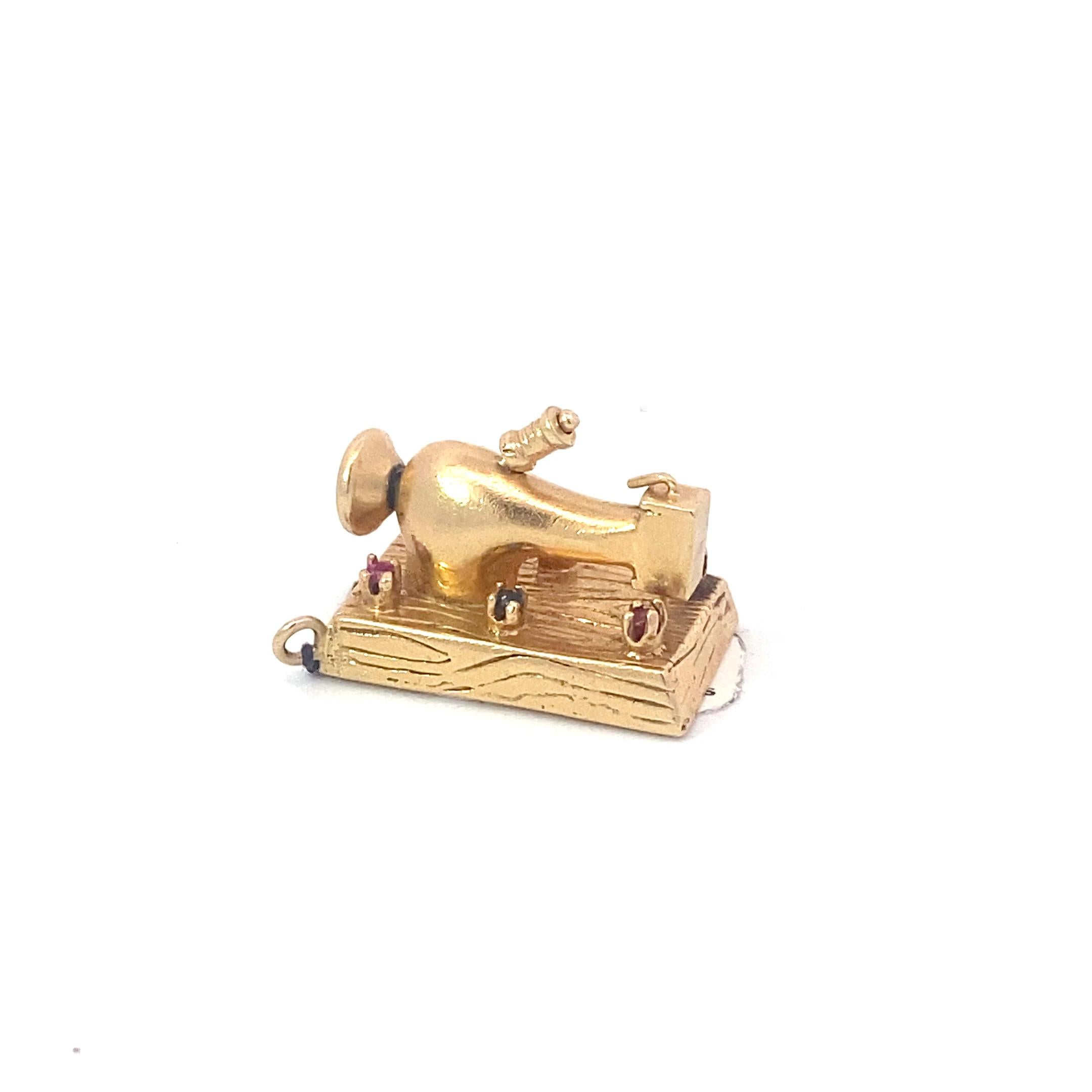 Vintage Sewing Machine Charm with Rubies & Sapphires In Good Condition For Sale In Brooklyn, NY