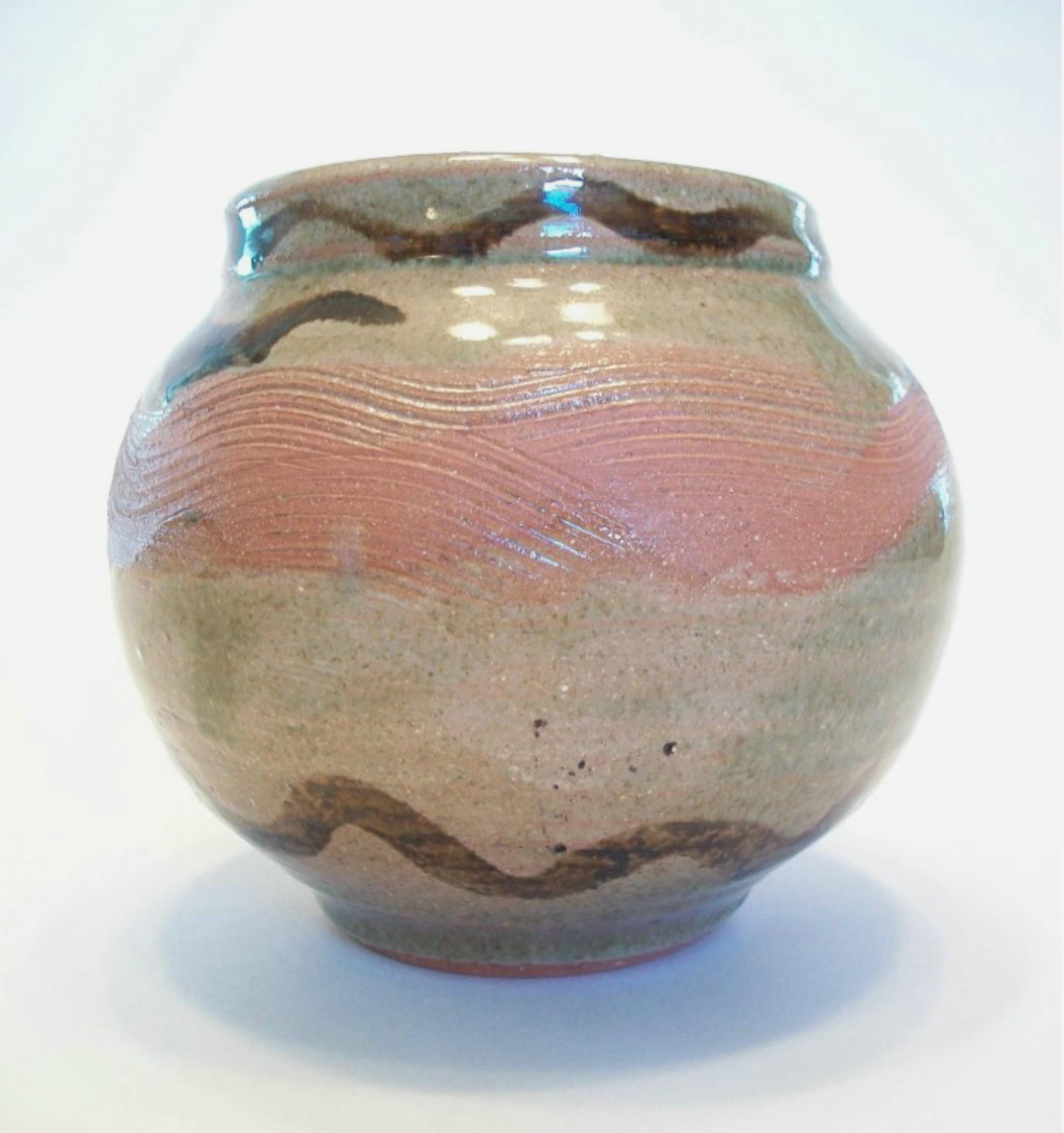 Smaltato Vaso Studio Pottery d'epoca decorato a graffito e smalto - Firmato - 20th Century in vendita