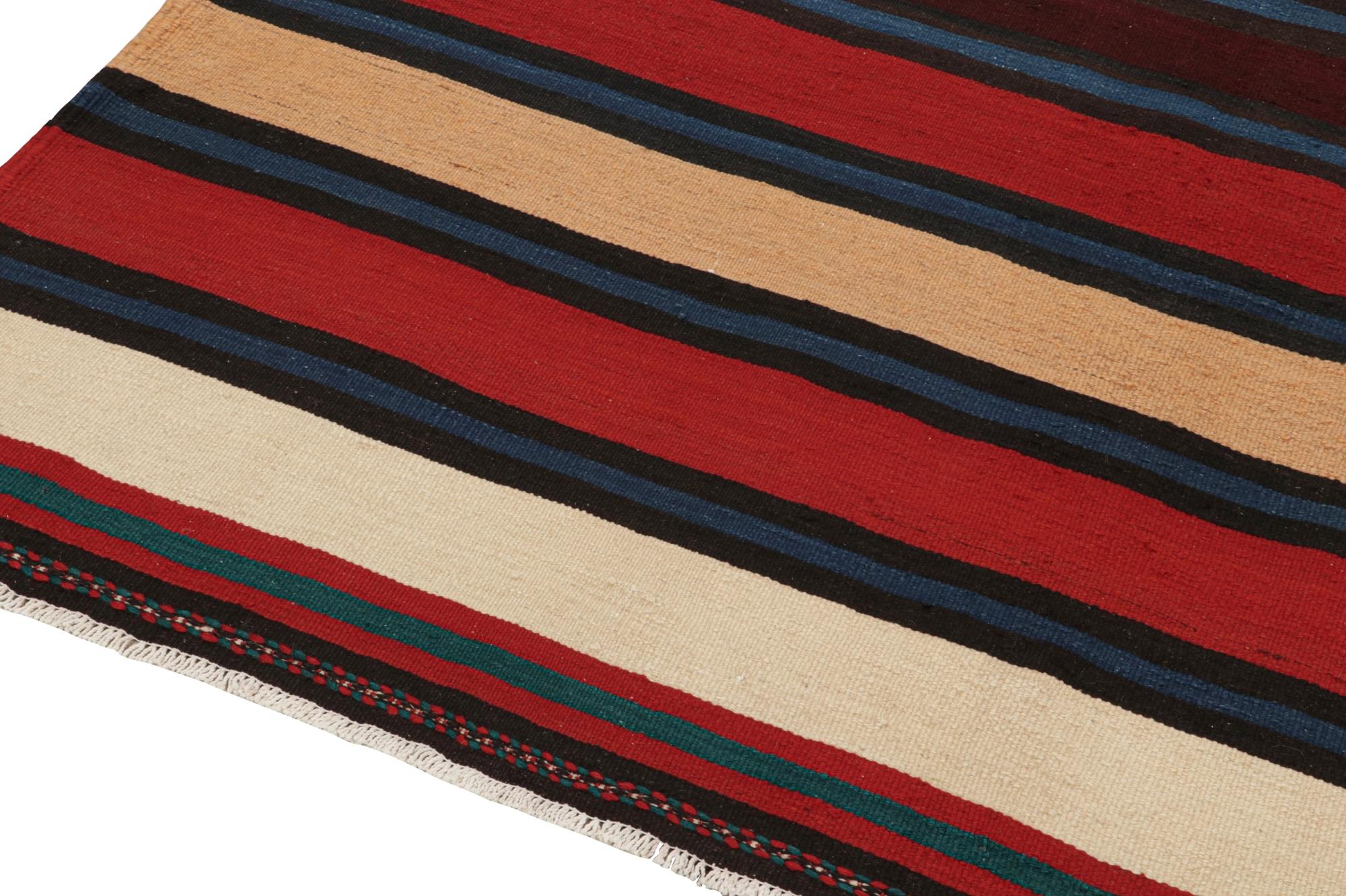 Shahsavan - Kilim persan vintage à rayures polychromes Bon état - En vente à Long Island City, NY