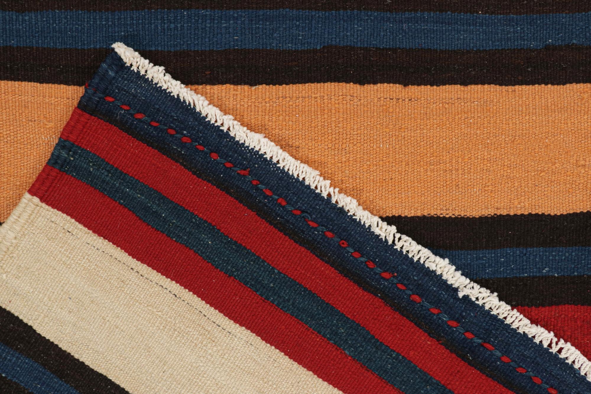 Shahsavan Persischer Kelim in polychromen Streifen (Wolle) im Angebot
