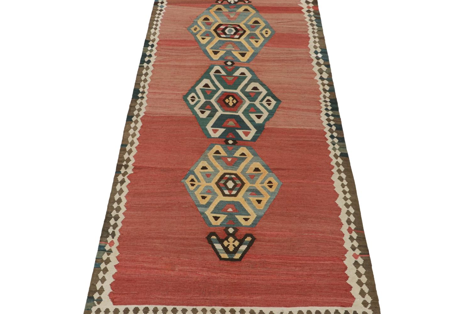 Vintage Shahsavan Persian Kilim in Red with Medallion Patterns In Good Condition For Sale In Long Island City, NY