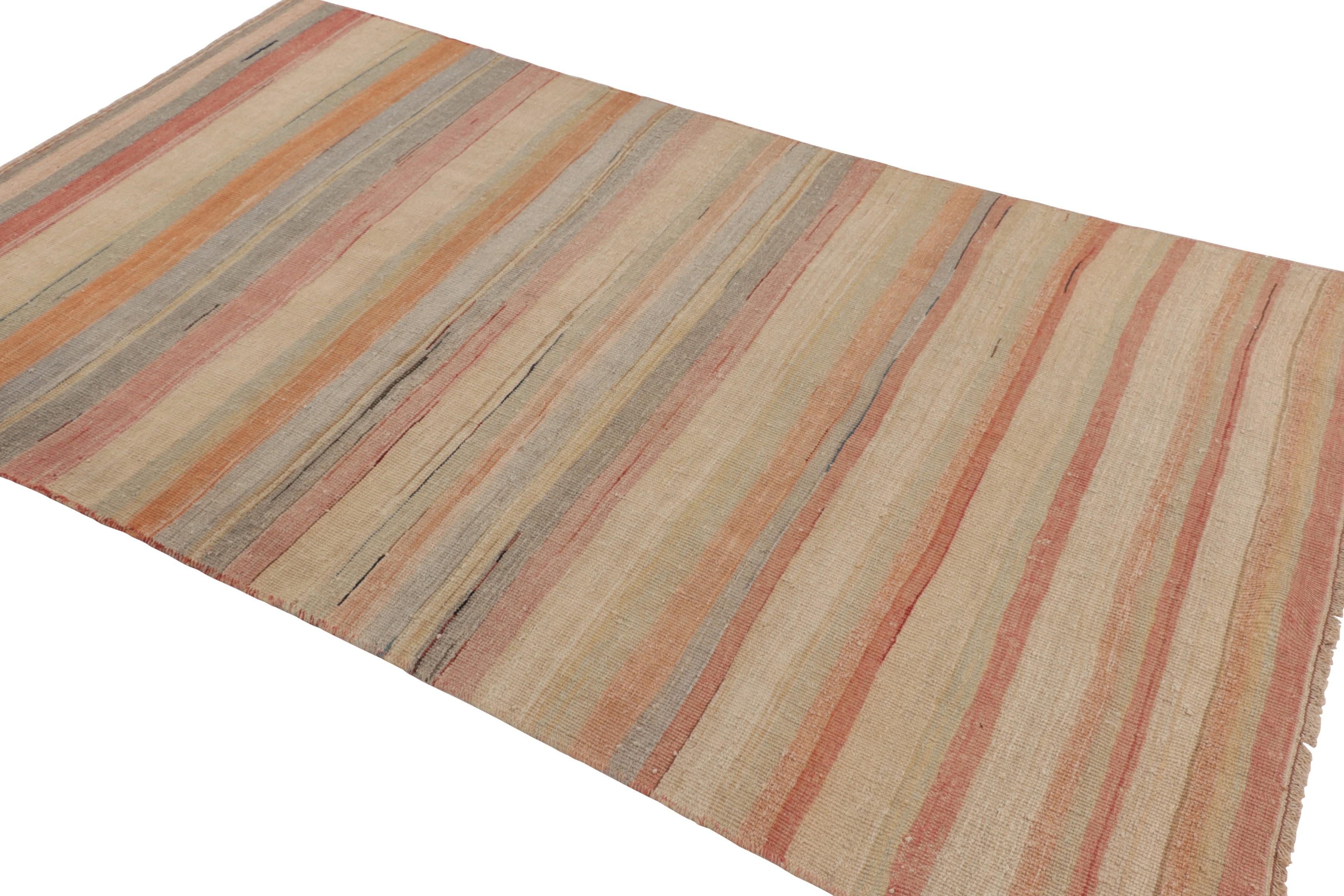 Alfombra Vintage Shahsavan Persa Kilim, Rayas Policromáticas - Rug & Kilim en Bueno estado para la venta en Long Island City, NY