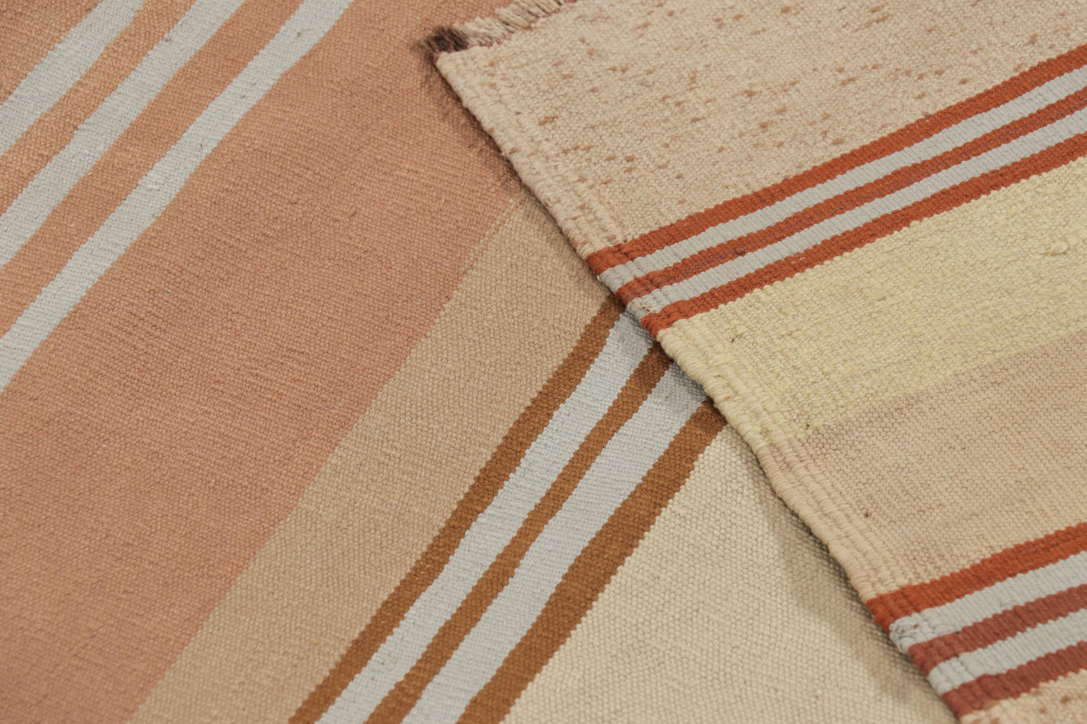 Vintage Shahsavan Persischer Kilim Läufer, Beige-Braun gestreift - Rug & Kilim im Angebot 1