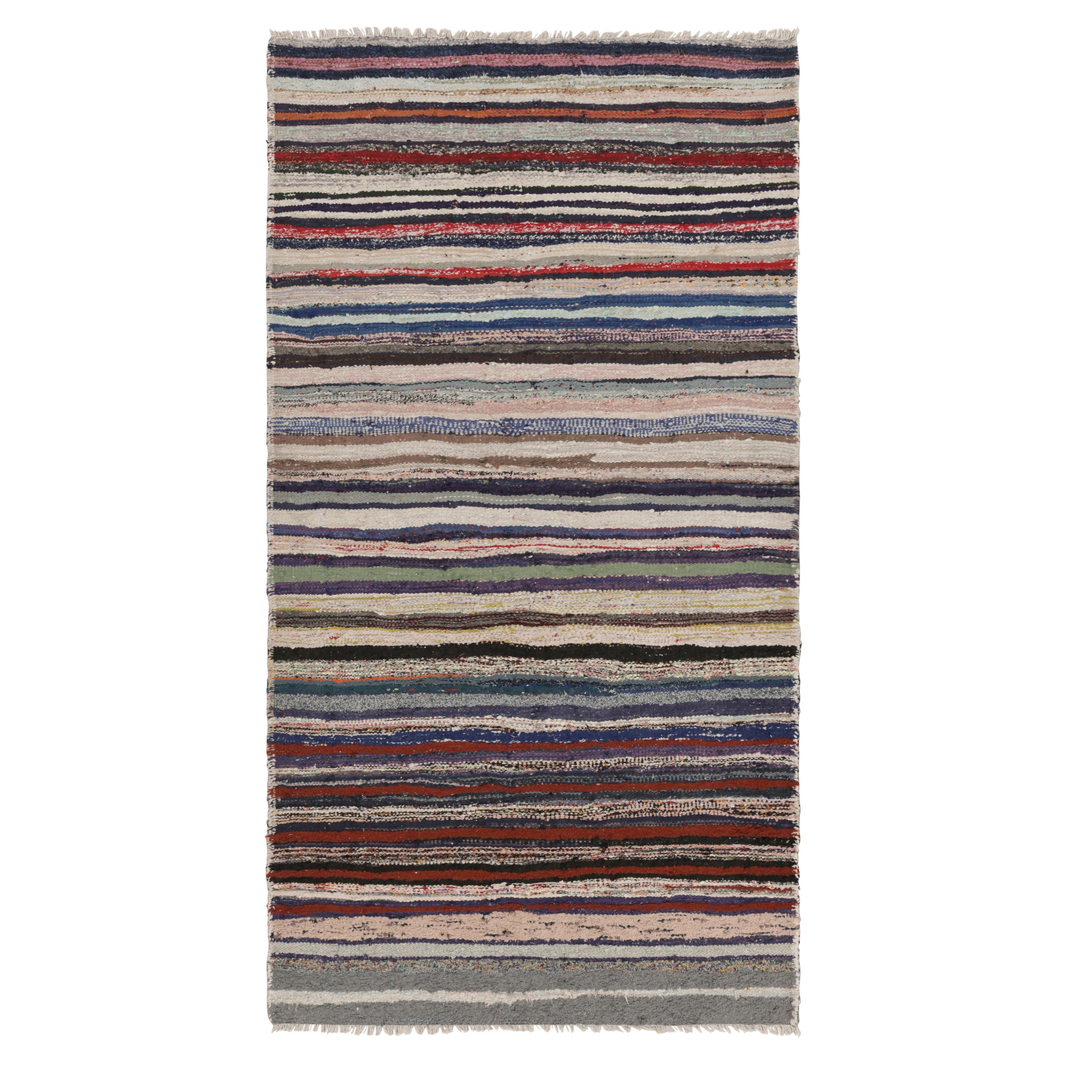 Vintage Shahsavan Persian Kilim Runner with Polychromatic Stripes - Rug & Kilim en vente