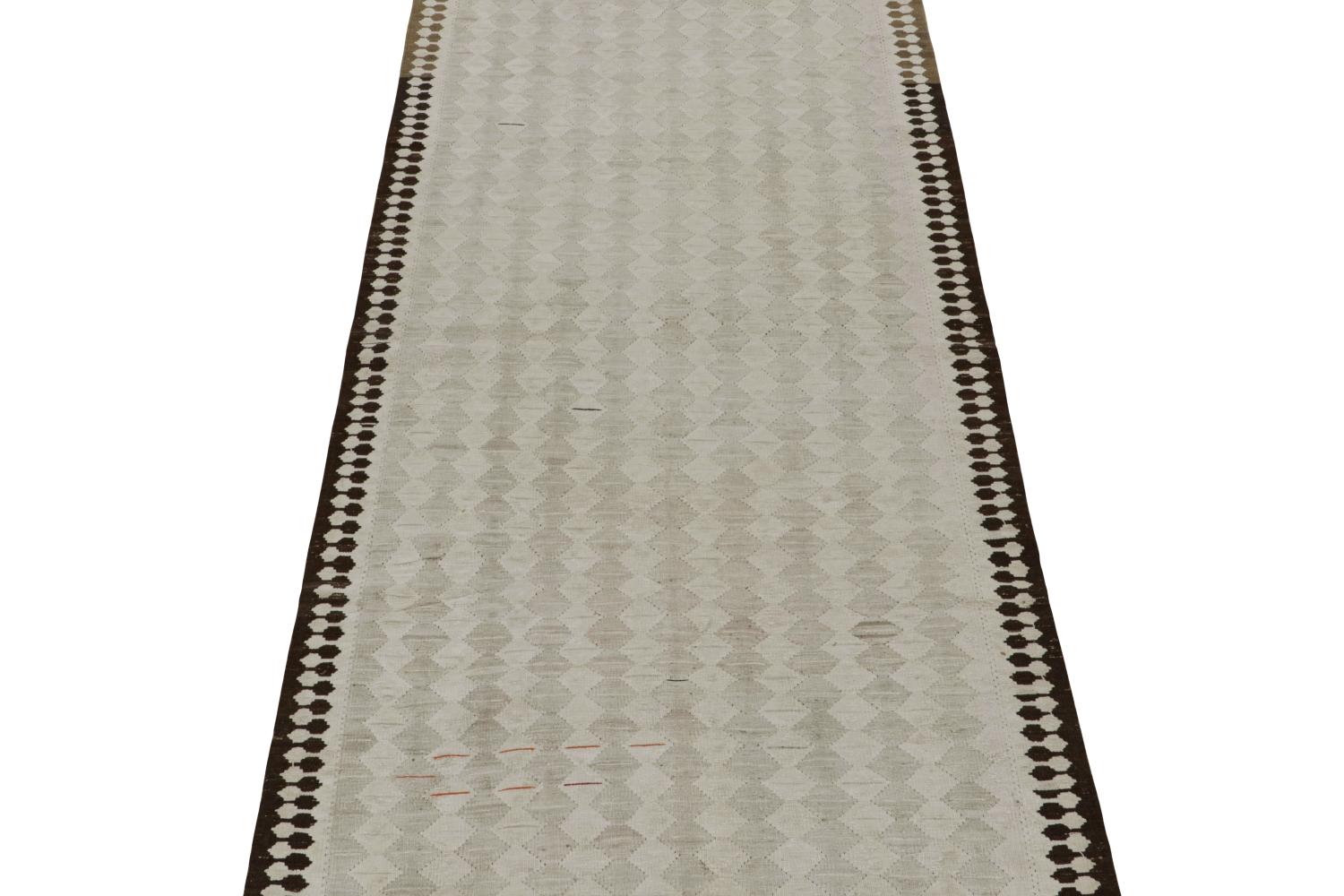 Hand-Knotted Vintage Shahsavan Persian Kilim with Grey Geometric Patterns For Sale