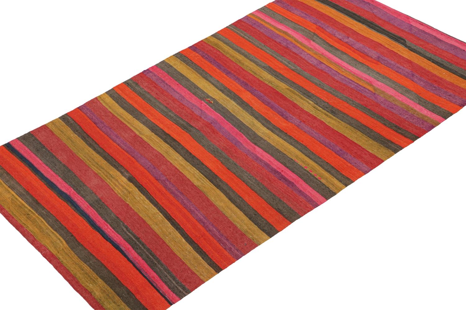 Vintage Shahsavan Persian Kilim with Multicolor Stripes In Good Condition For Sale In Long Island City, NY