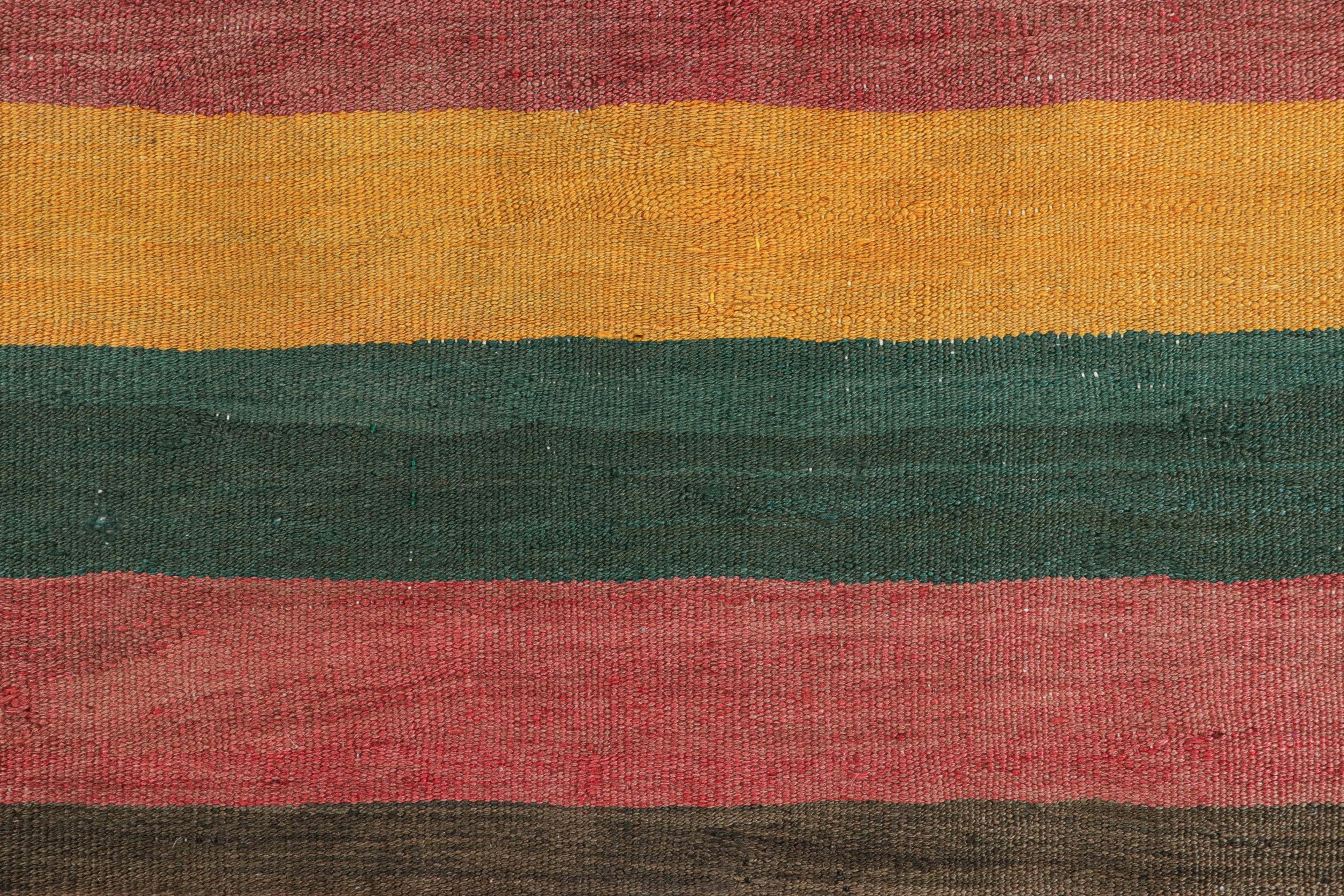 Vintage Shahsavan Persischer Kilim mit mehrfarbigen Streifen - Rug & Kilim (Handgewebt) im Angebot