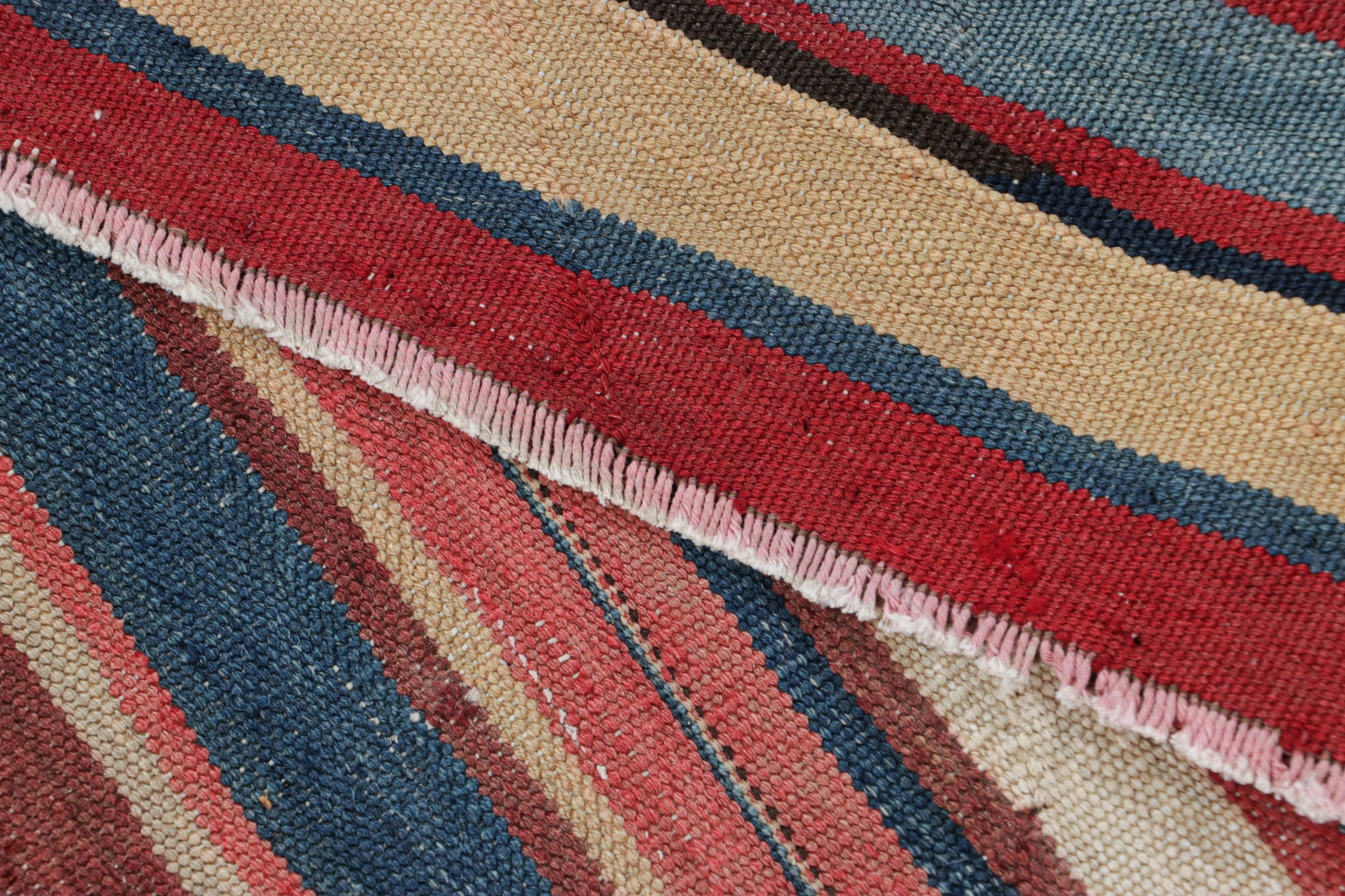 Vintage Shahsavan Persischer Kilim mit mehrfarbigen Streifen - Rug & Kilim im Angebot 1