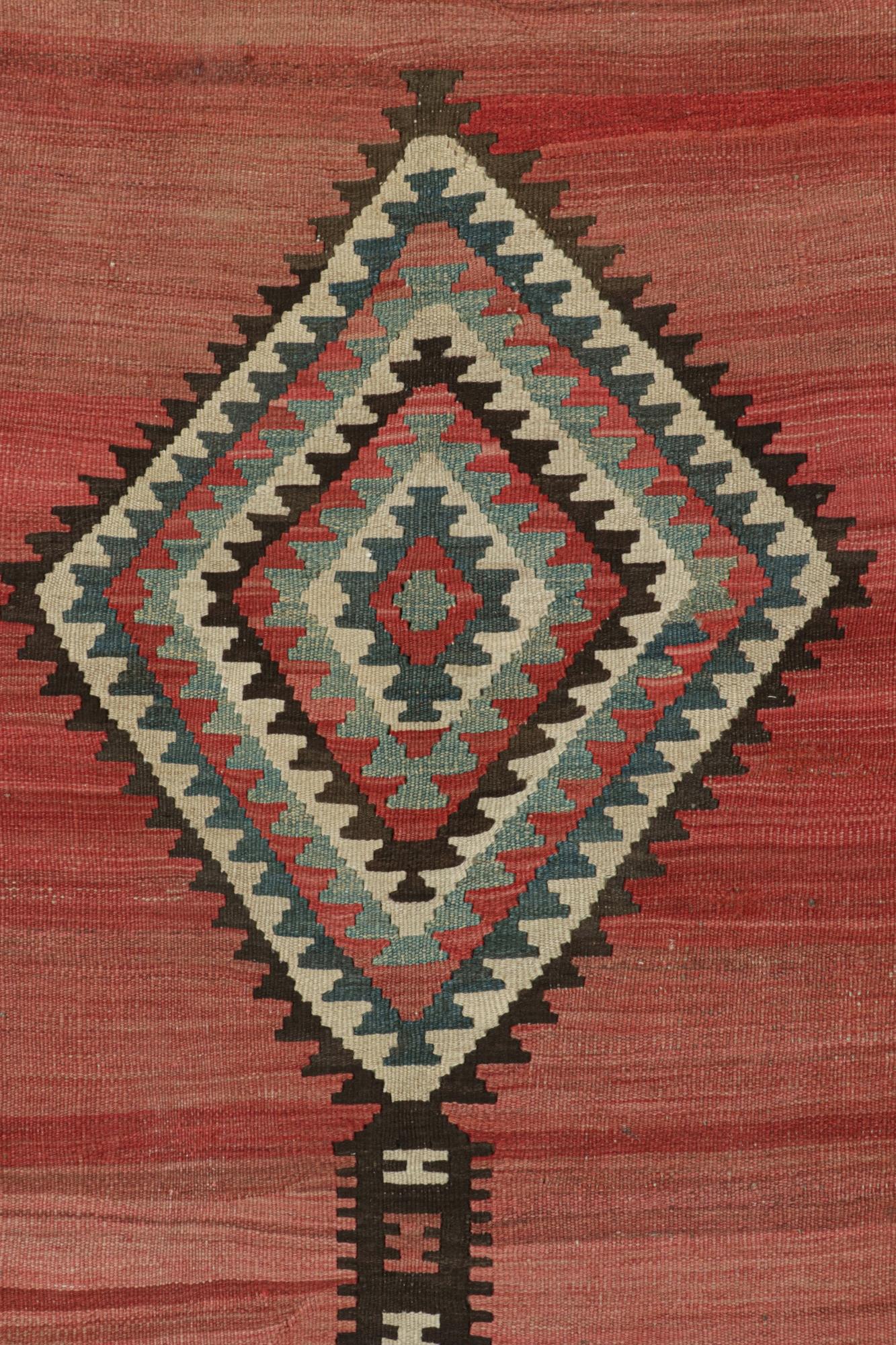Mid-20th Century Vintage Shahsavan Persian Kilim with Red Field and Medallions For Sale