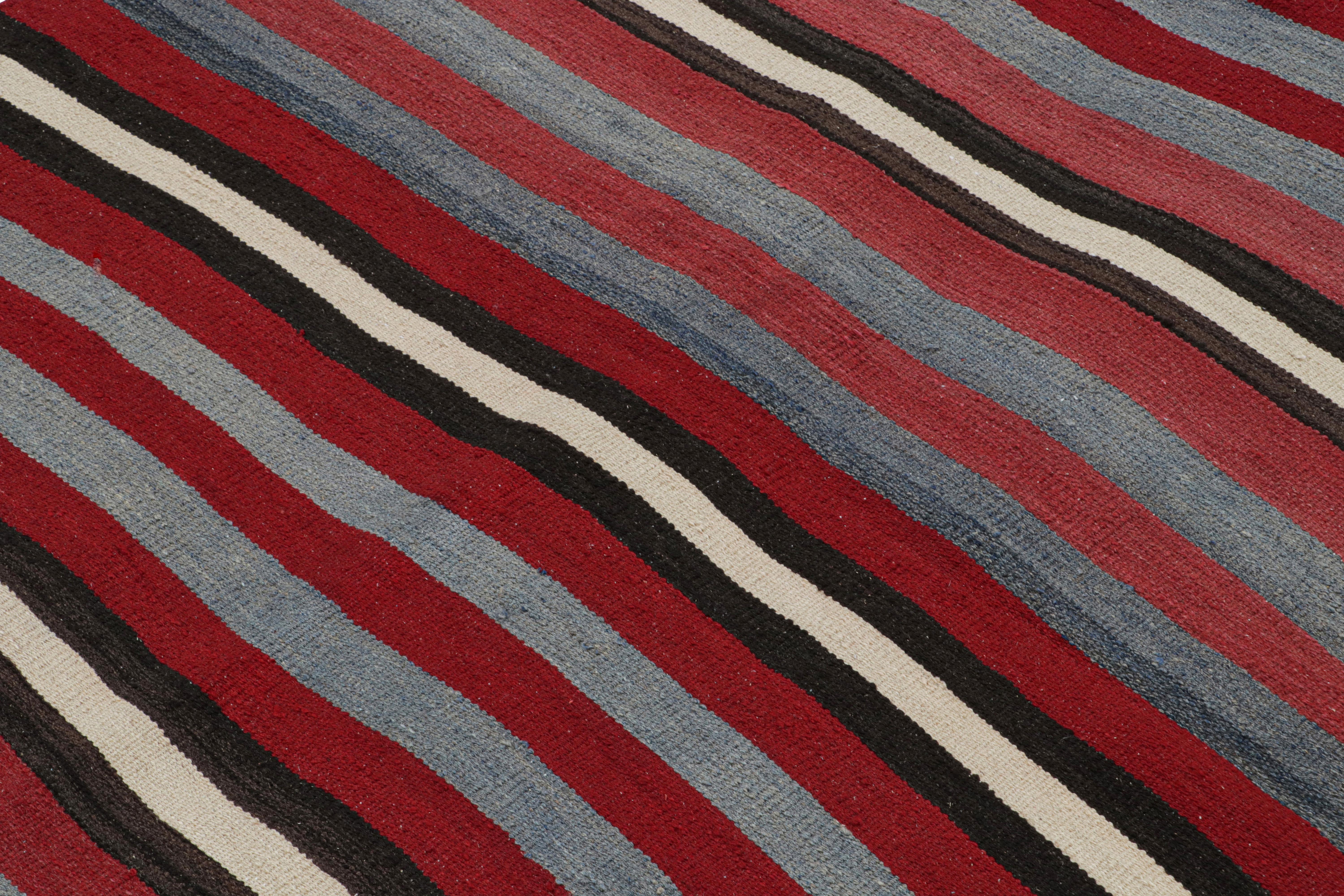 Vintage Shahsavan Persische Stammes-Kilim-Teppich, in Rot, von Rug & Kilim (Handgewebt) im Angebot