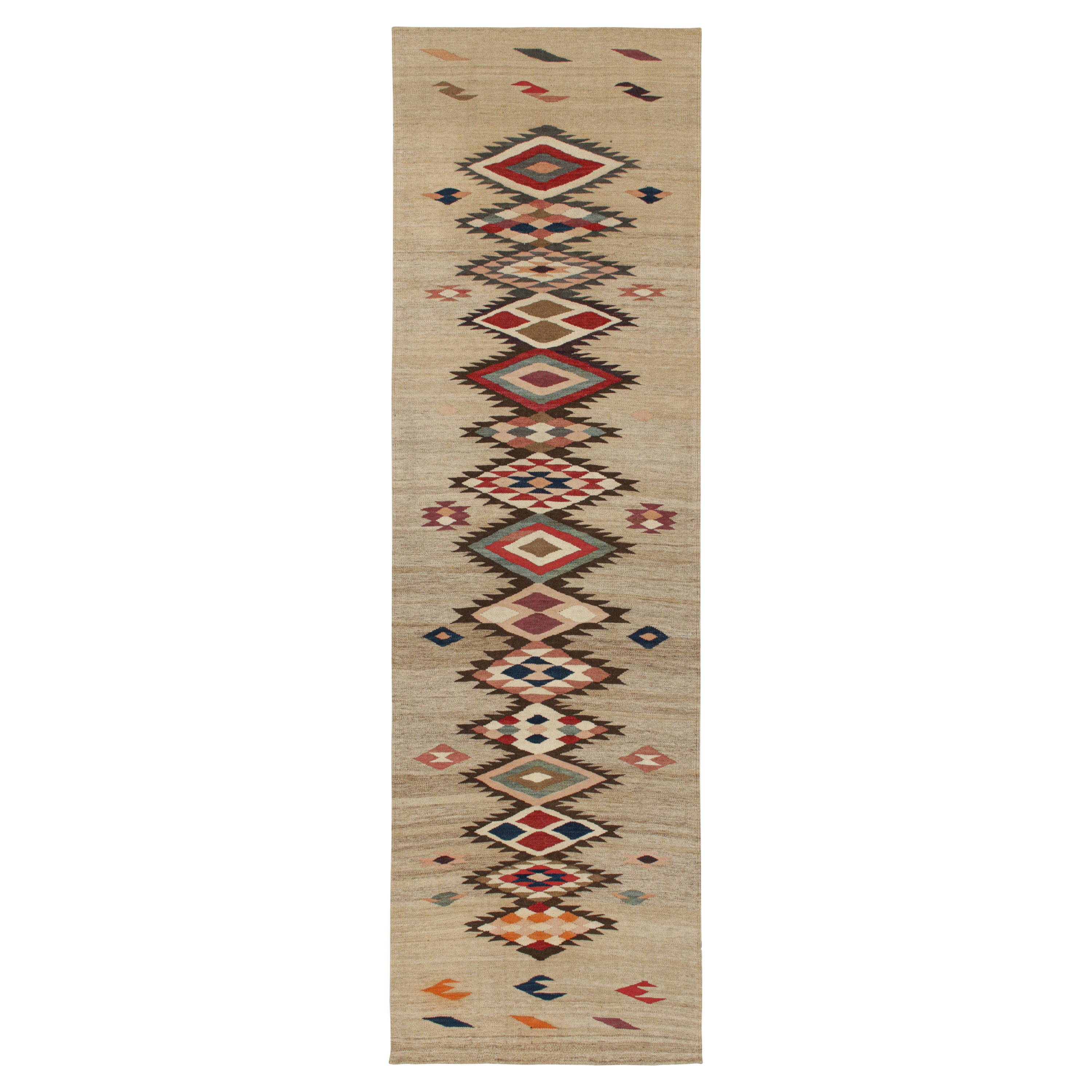 Vintage Shahsavan Stammes-Kilim Läufer in polychromen Mustern von Rug & Kilim