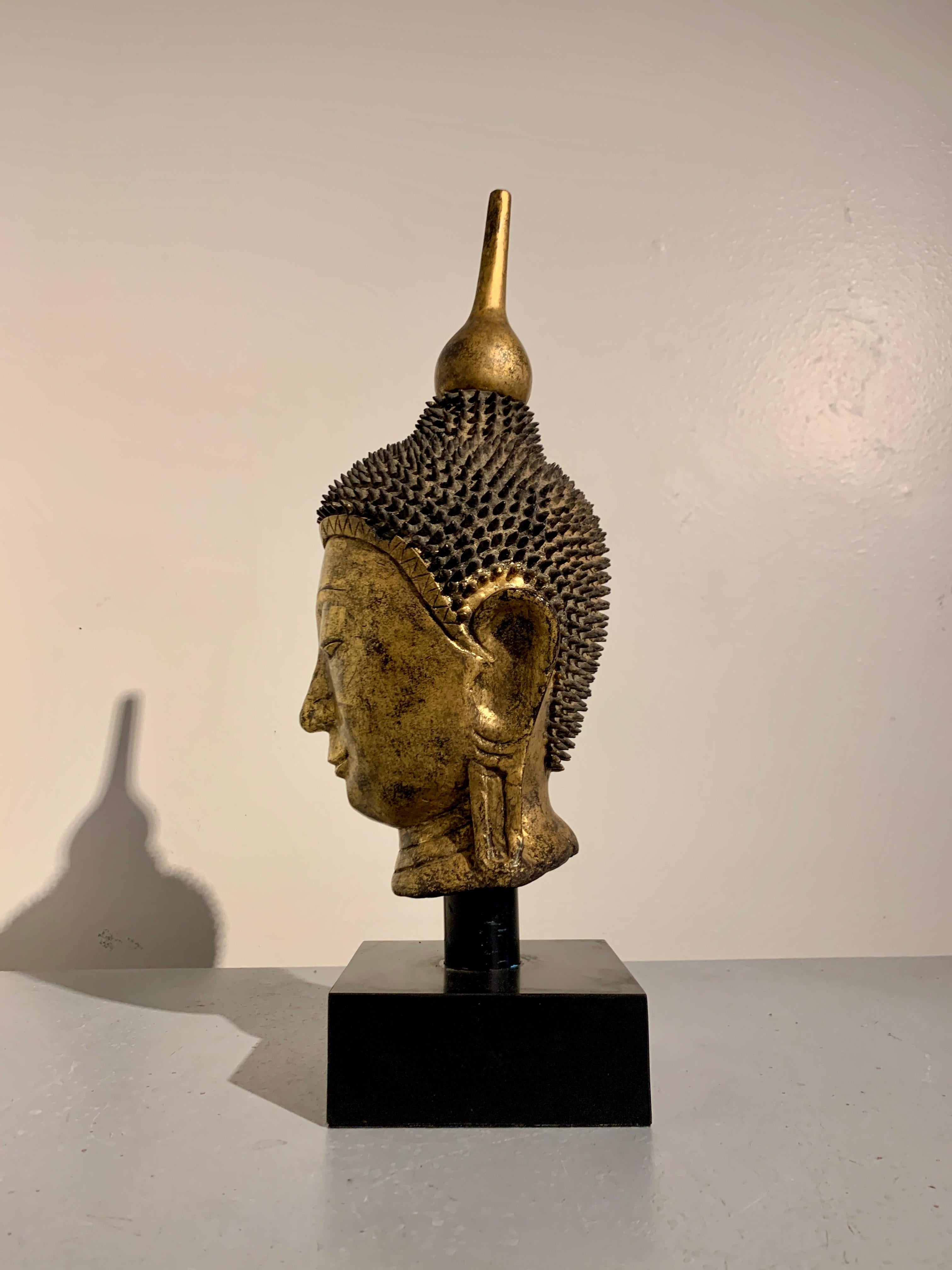 Mid-20th Century Vintage Shan Burmese Style Gilt Dry Lacquer Buddha Head, circa 1960s, Thailand For Sale
