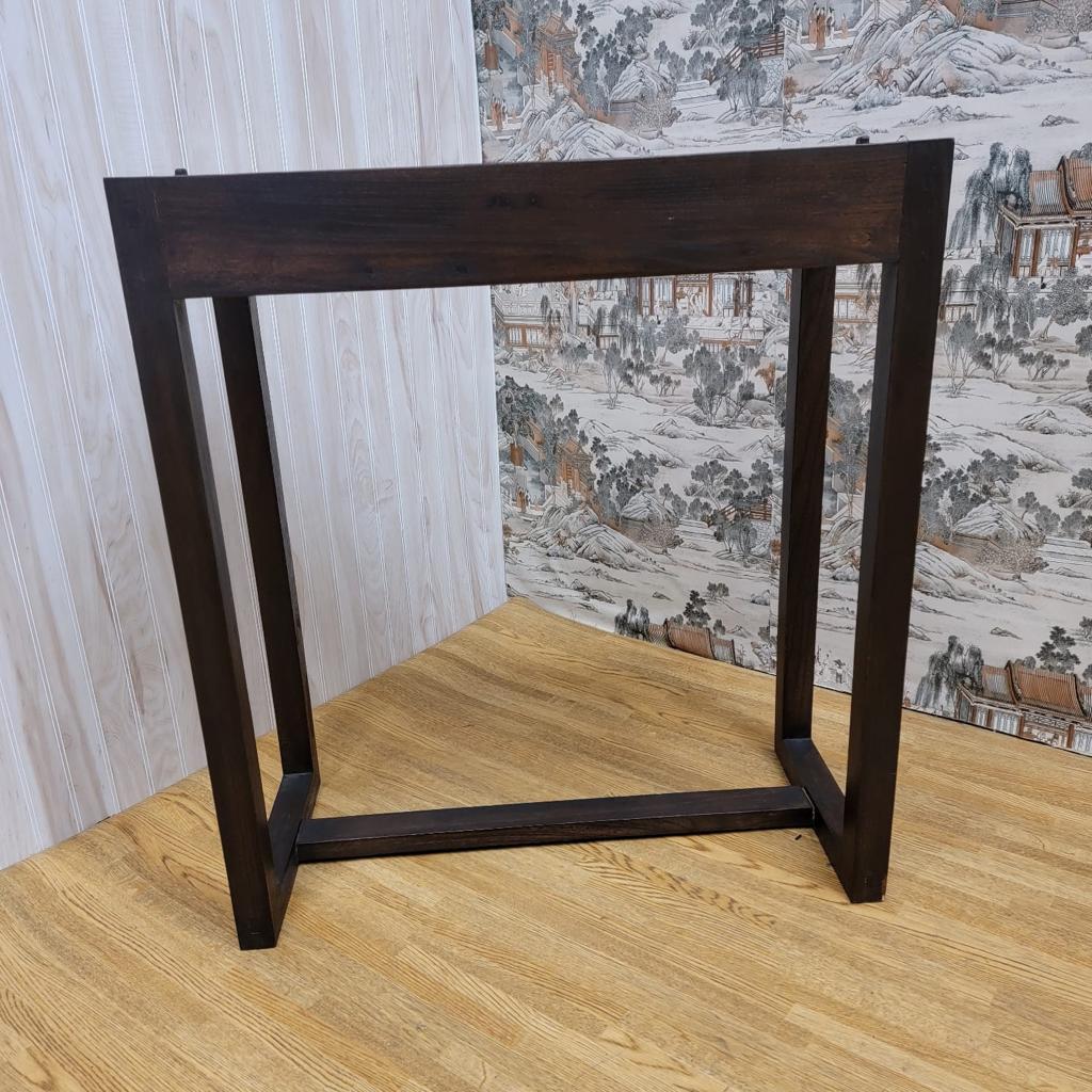 Vintage Shanxi Province Elmwood Side Table In Good Condition For Sale In Chicago, IL