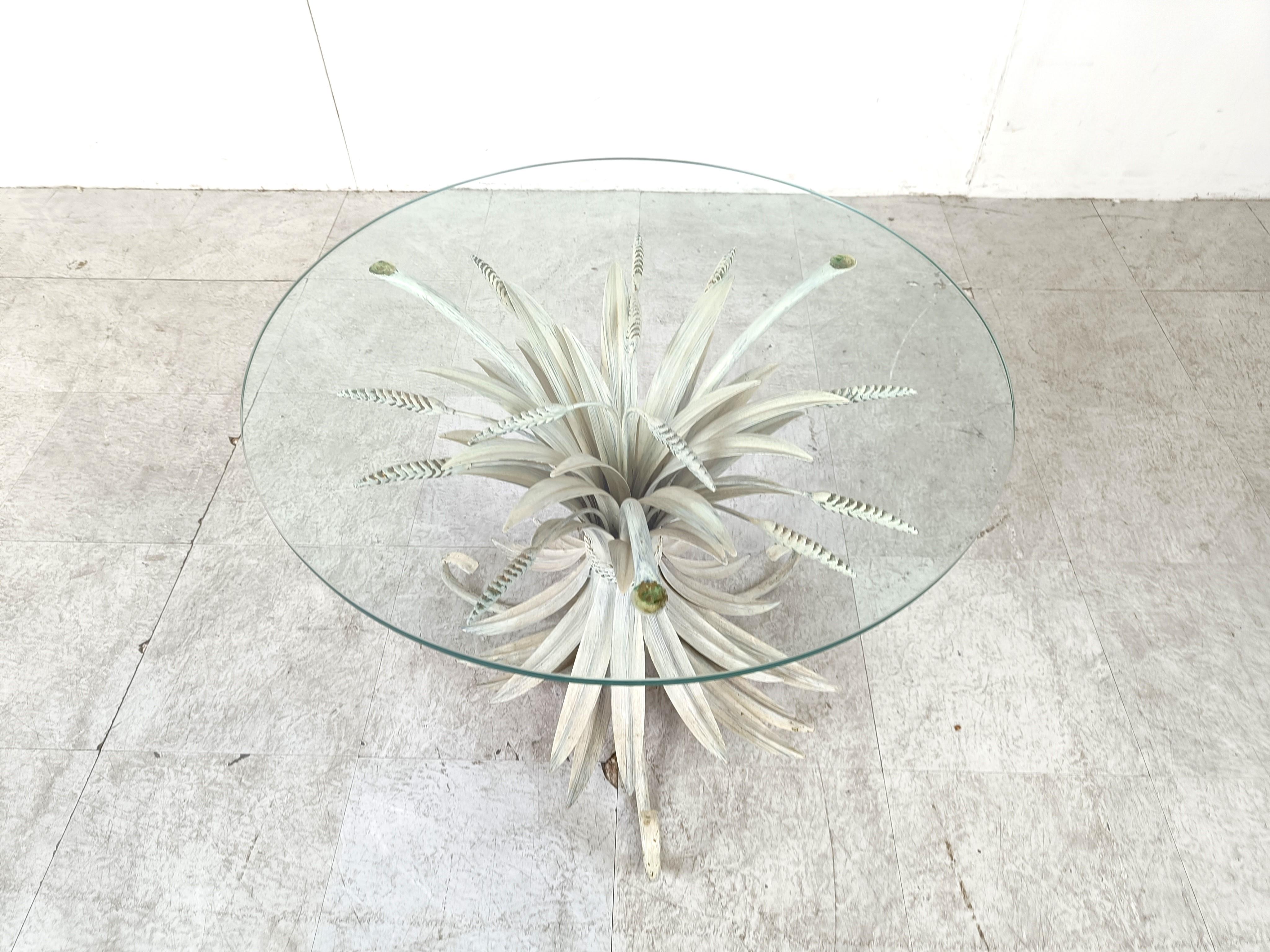 Vintage tripod Coco Chanel coffee table.

The table is named after the famous fashion queen Gabrielle Bonheur Chanel.

Made of white metal with a round glass top.

The table is in very good vintage condition.

1960's - Italy

Dimensions:

Height: