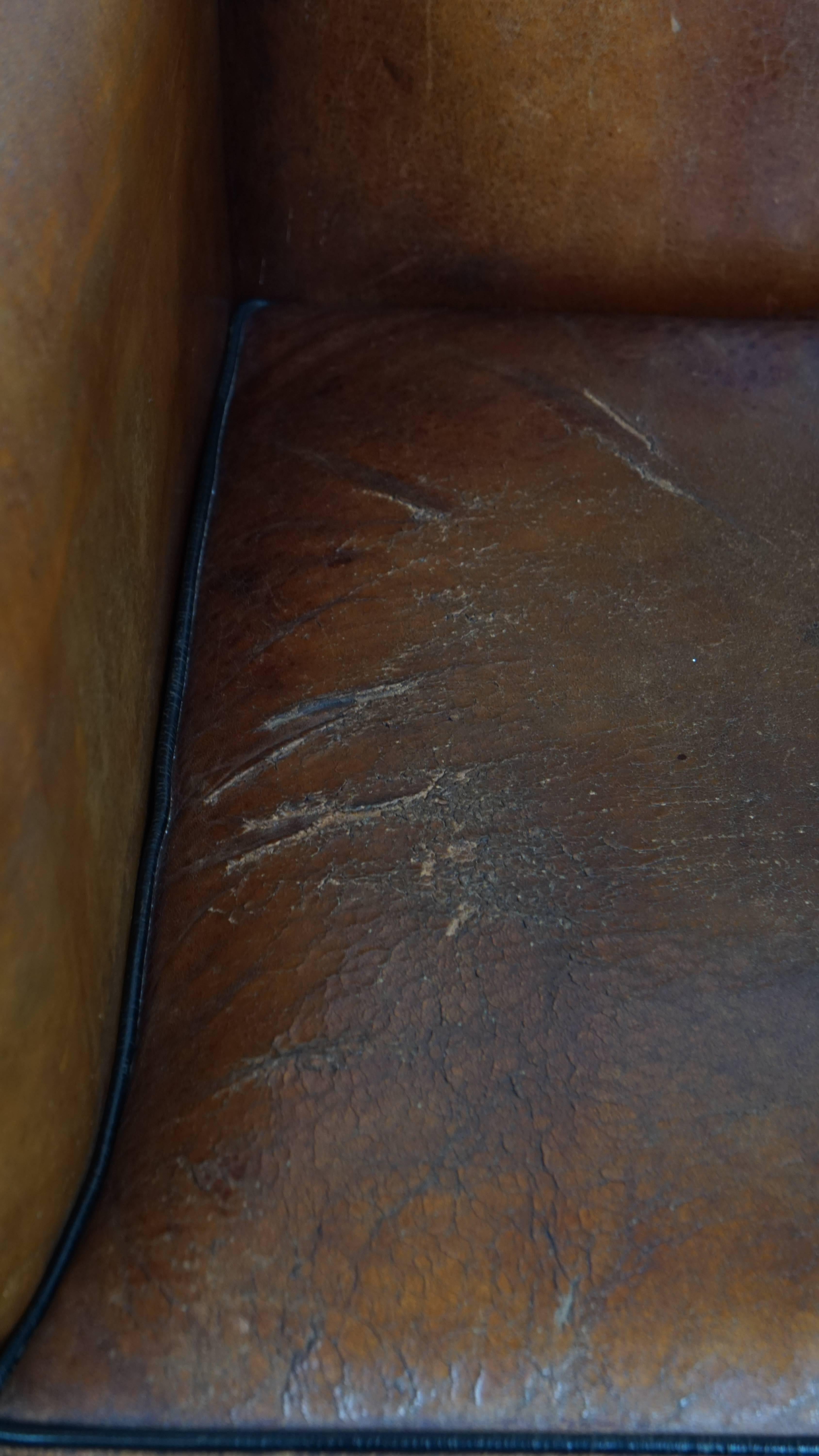 Fauteuil Vintage en cuir de mouton Design/One Style Art Deco en vente 5
