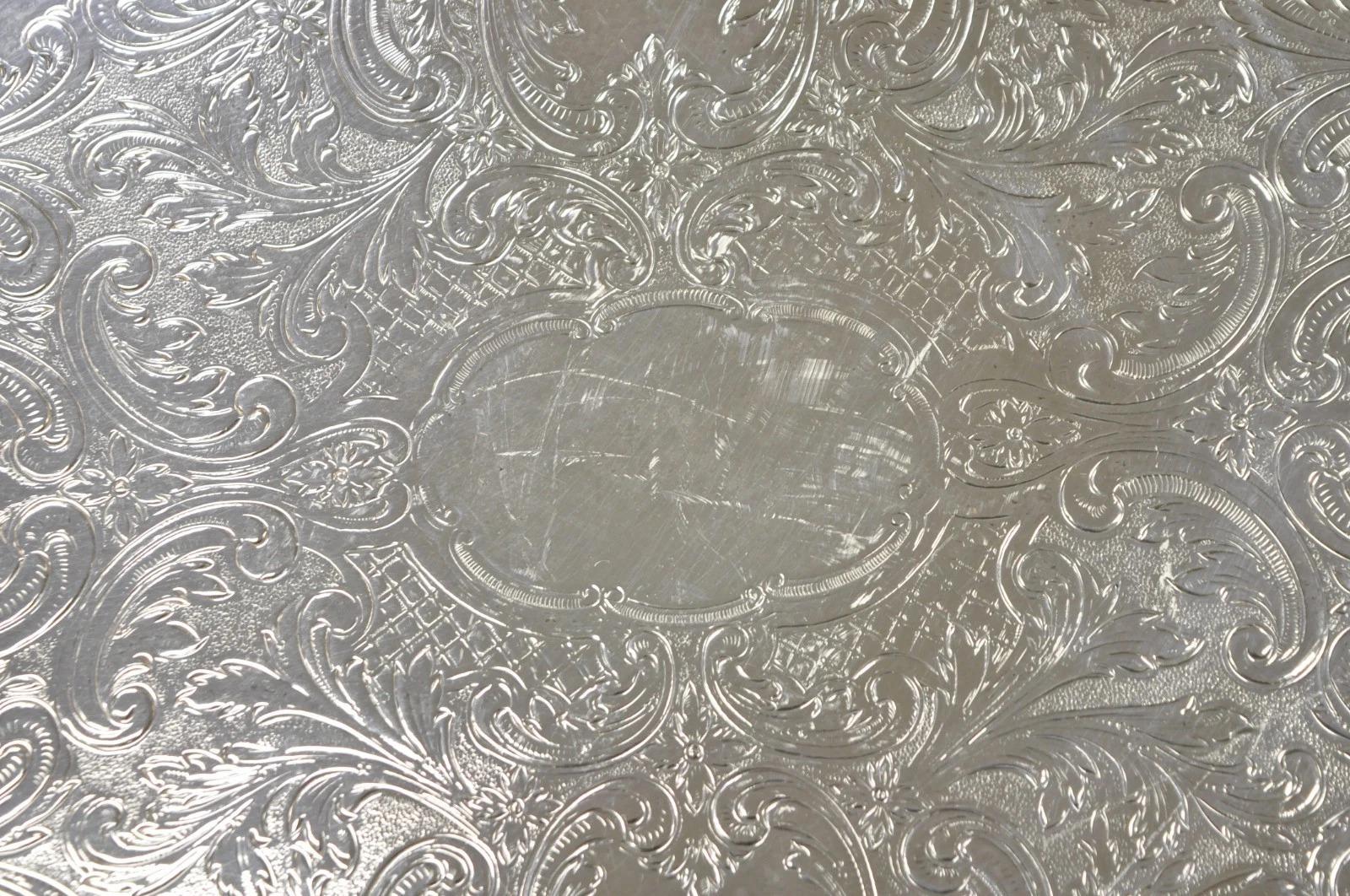 Bandeja ovalada de bar con patas chapada en plata inglesa victoriana de Sheffield con asas en venta 1