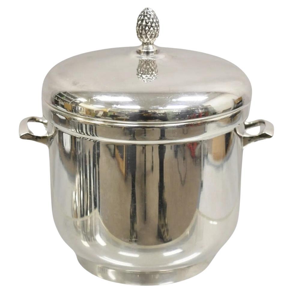 Vintage Sheffield Silver Co. Secchiello per il ghiaccio con coperchio placcato d'argento della metà del secolo scorso