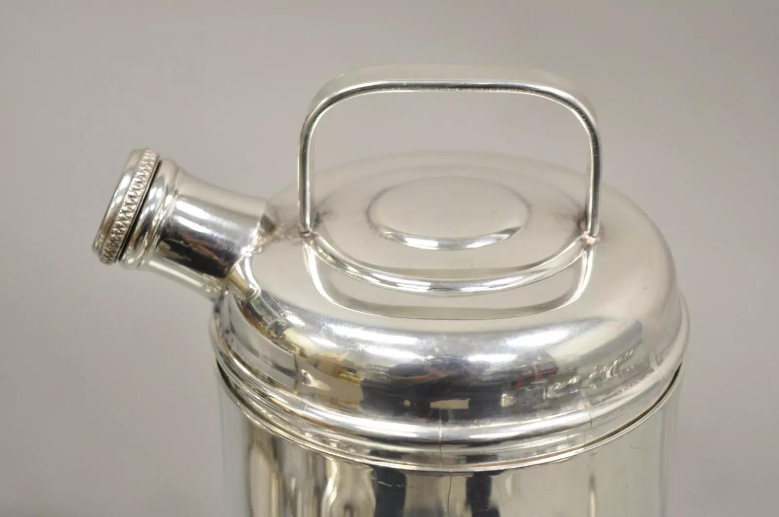 20th Century Vintage Sheffield Silver Co. USA Art Deco Cocktail Martini Shaker