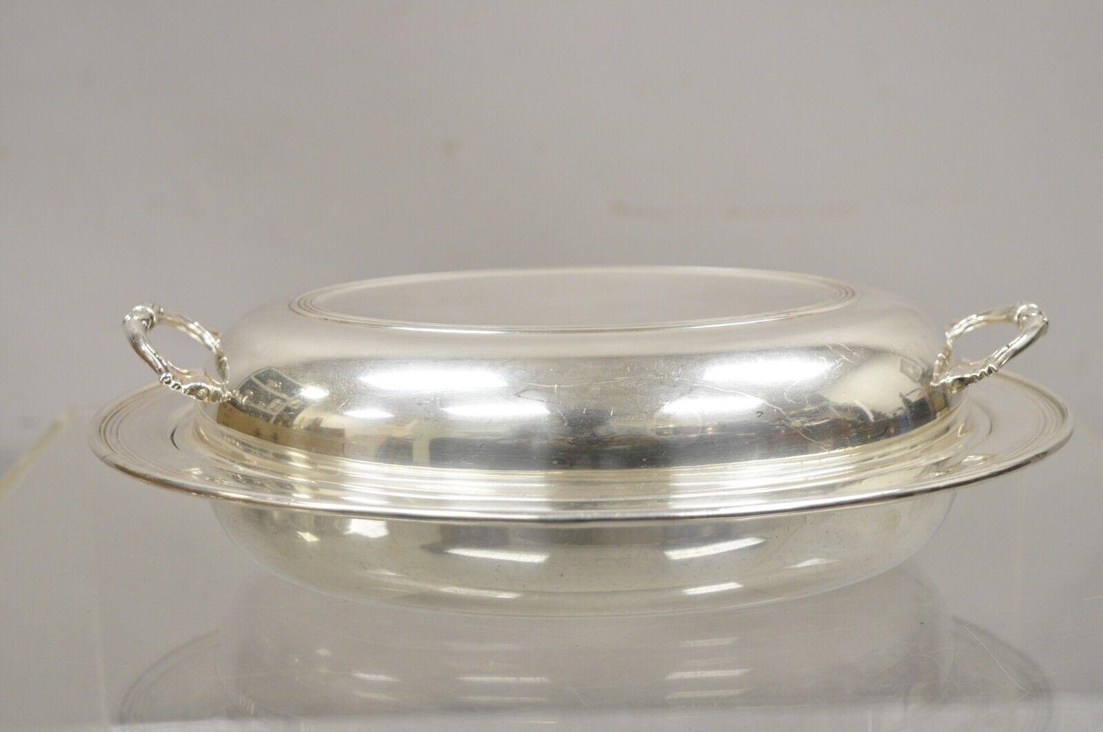Vintage Sheffield Silver Co USA Silver Plated Lidded Vegetable Serving Dish. Circa 1970s. Measurements:  3