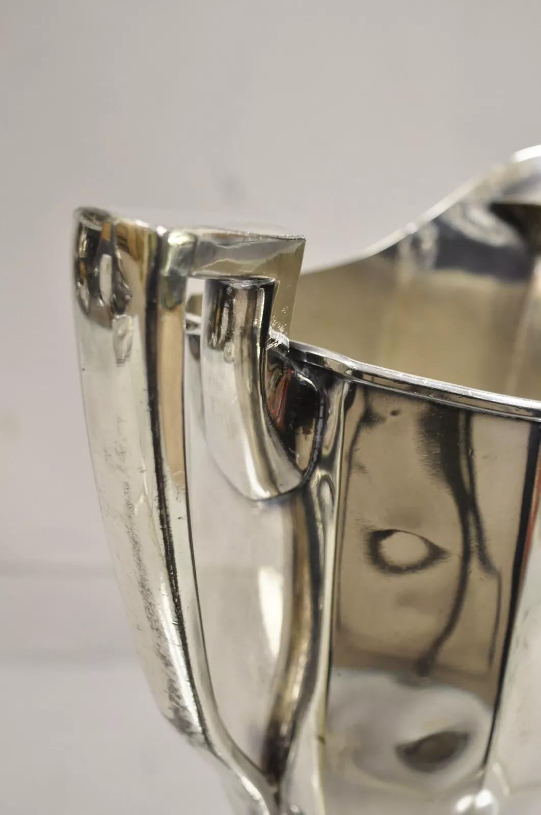 Vintage Sheffield USA Art Deco Silver Plated Water Pitcher en venta 4