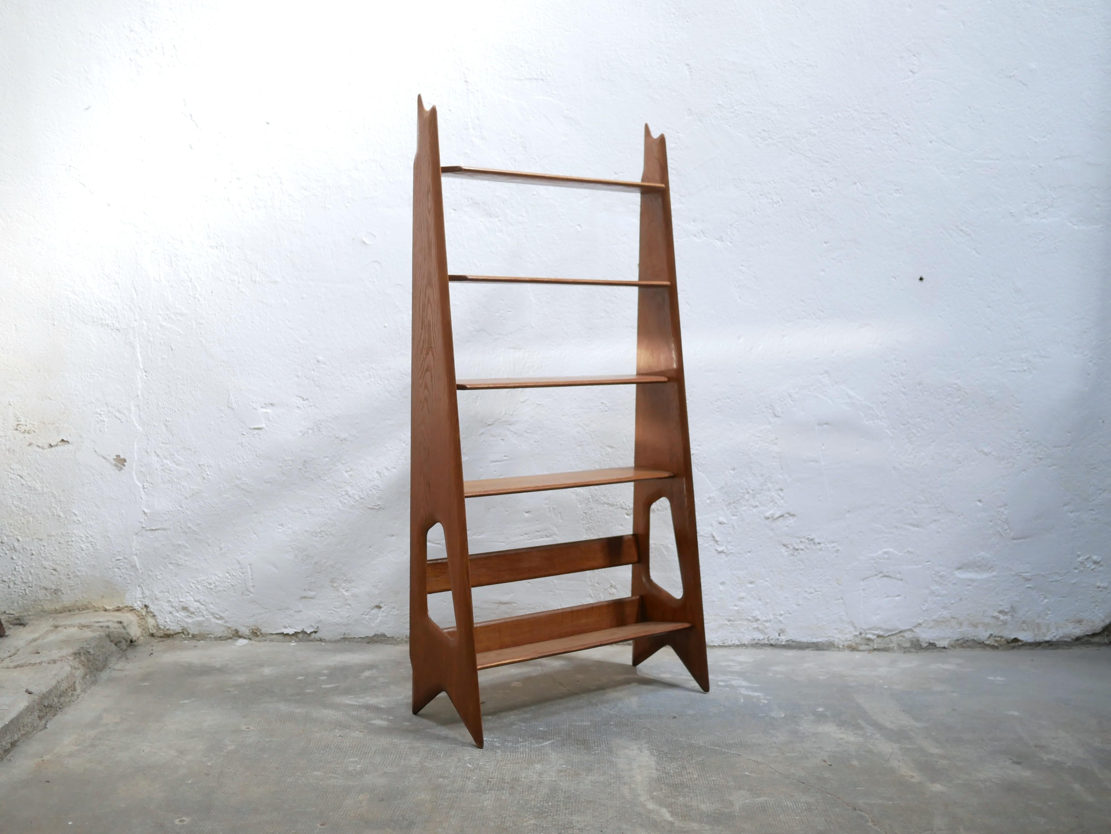 Estantería vintage de Pierre Cruège en venta 8