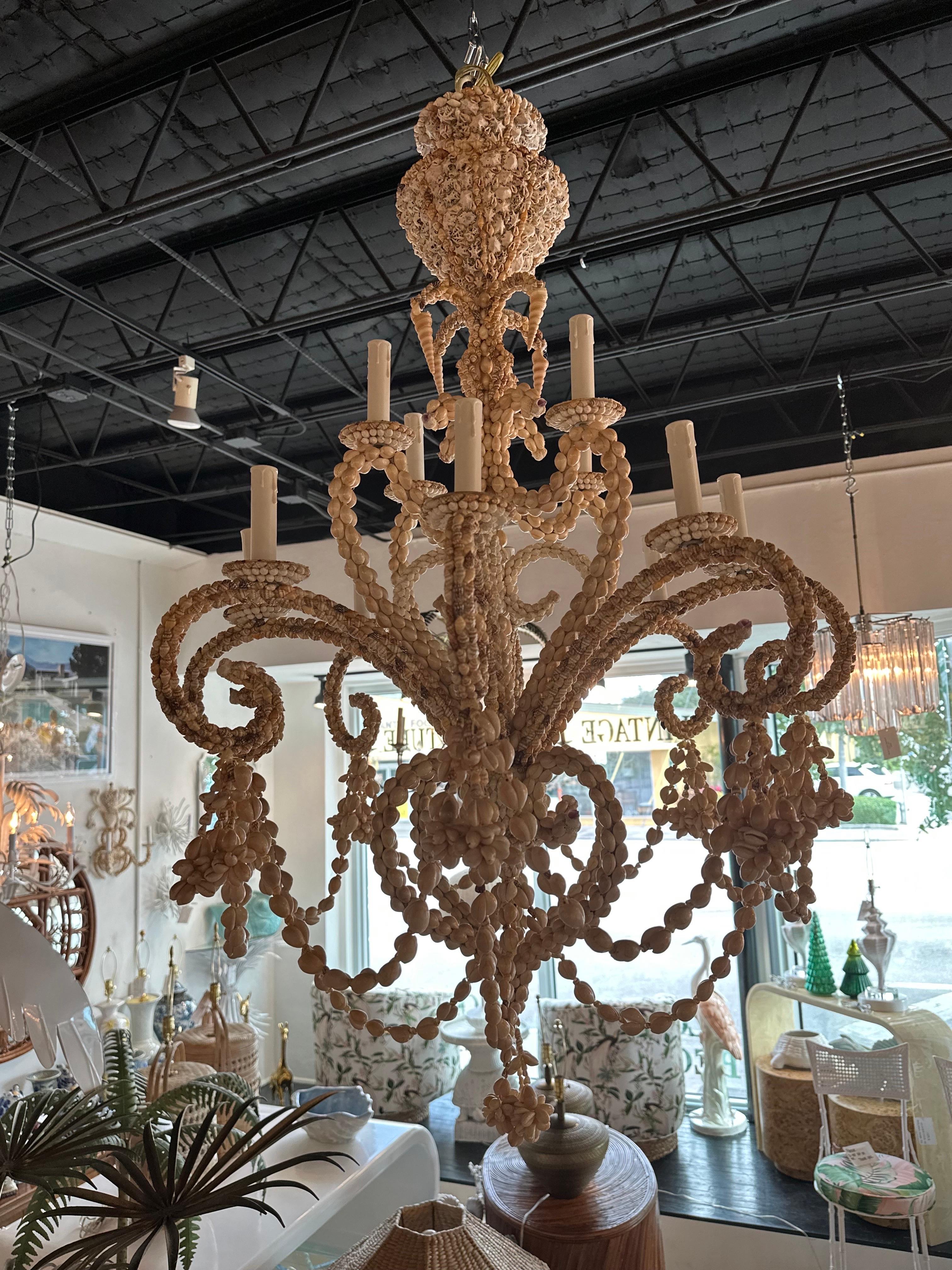 Vintage Shell Seashell Encrusted Coastal Palm Beach 12 Light Chandelier In Good Condition In West Palm Beach, FL