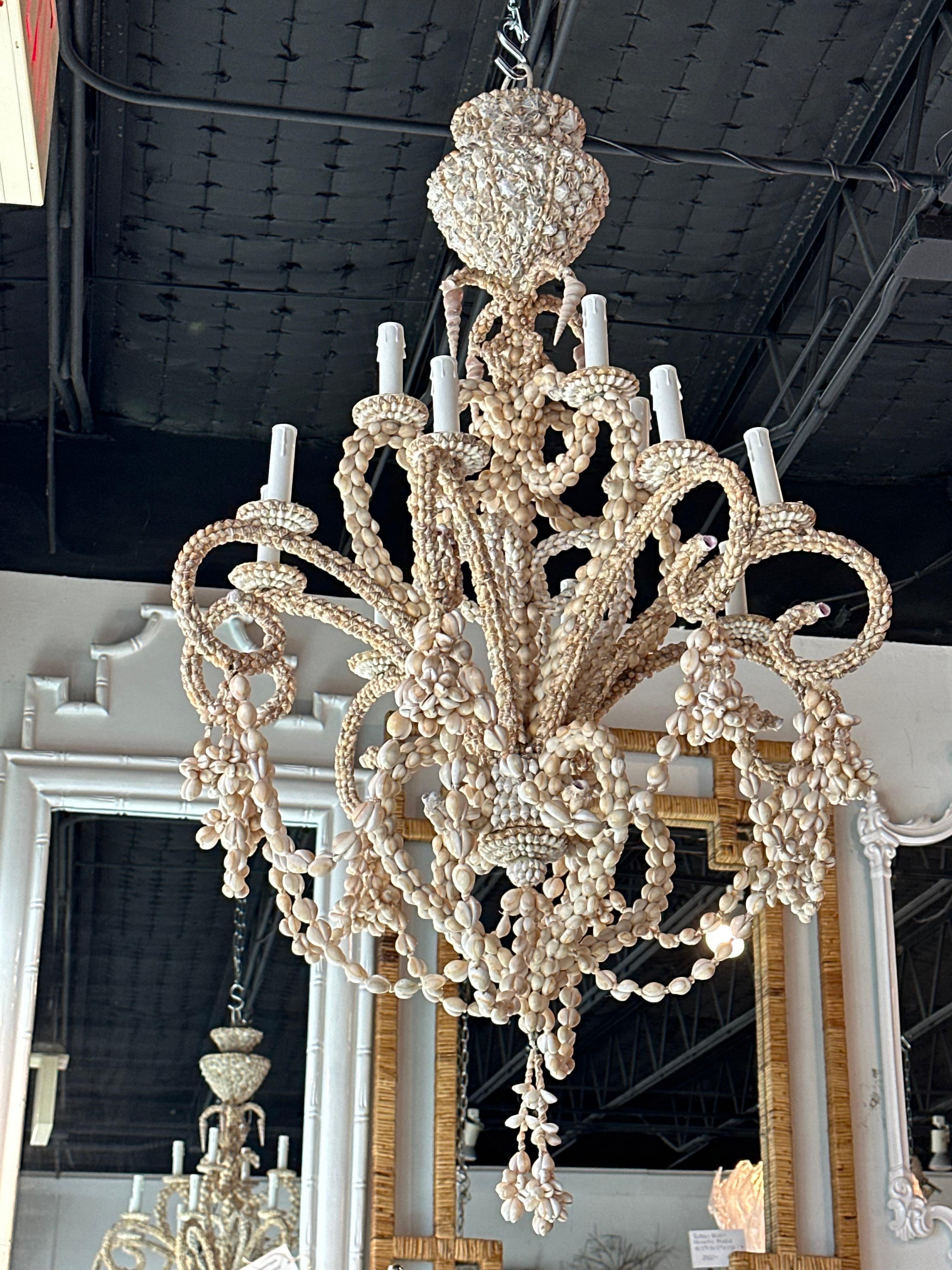 Vintage Shell Seashell Encrusted Coastal Palm Beach 12 Light Chandelier In Good Condition In West Palm Beach, FL