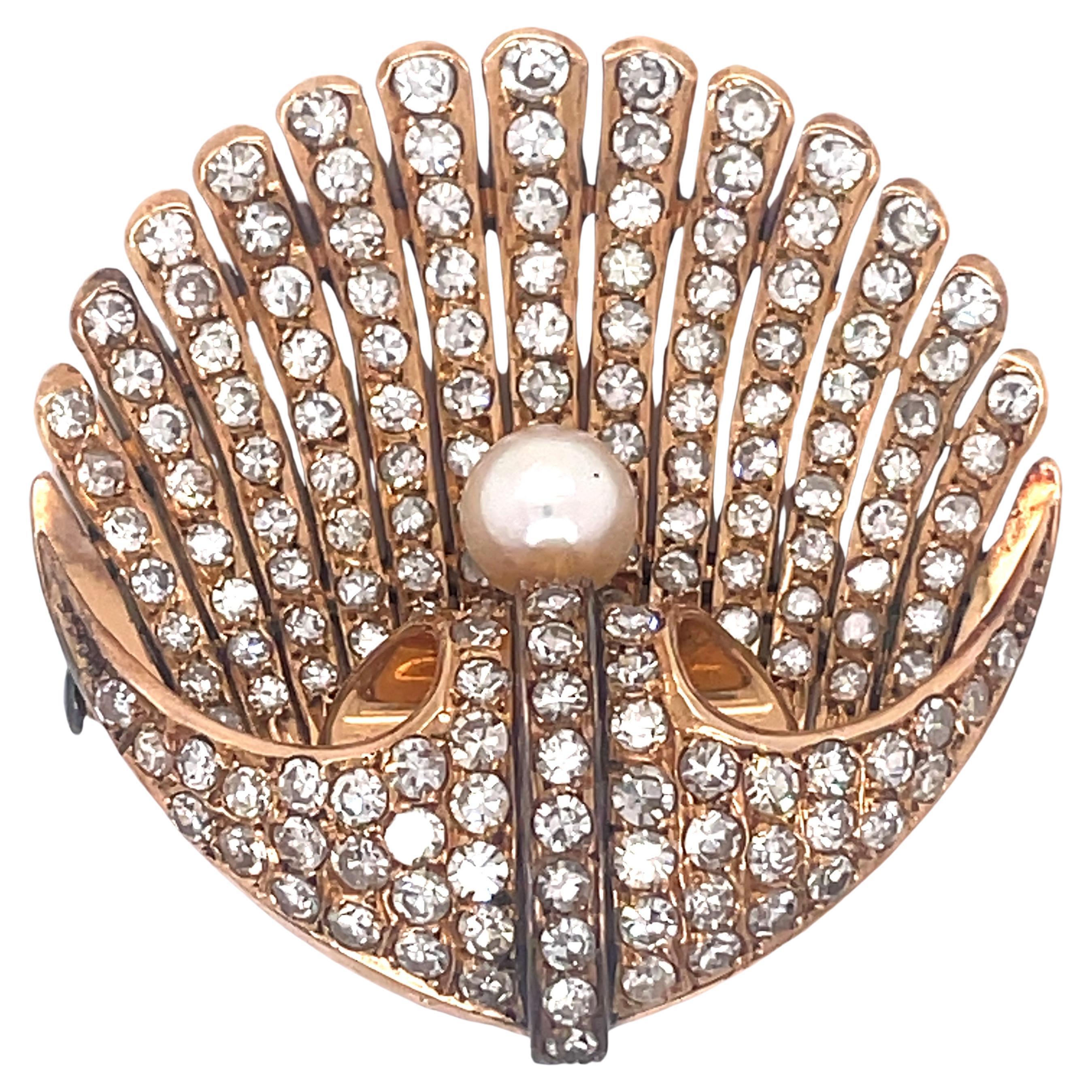 Broche vintage en forme de coquillage, diamants 3,5 carats, perle blanche et or rose 14 carats