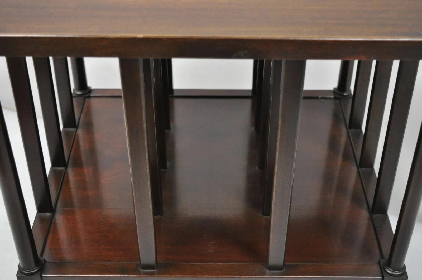 Vintage Sheraton Federal Mahogany Magazine Rack Book Stand Side End Table In Good Condition For Sale In Philadelphia, PA